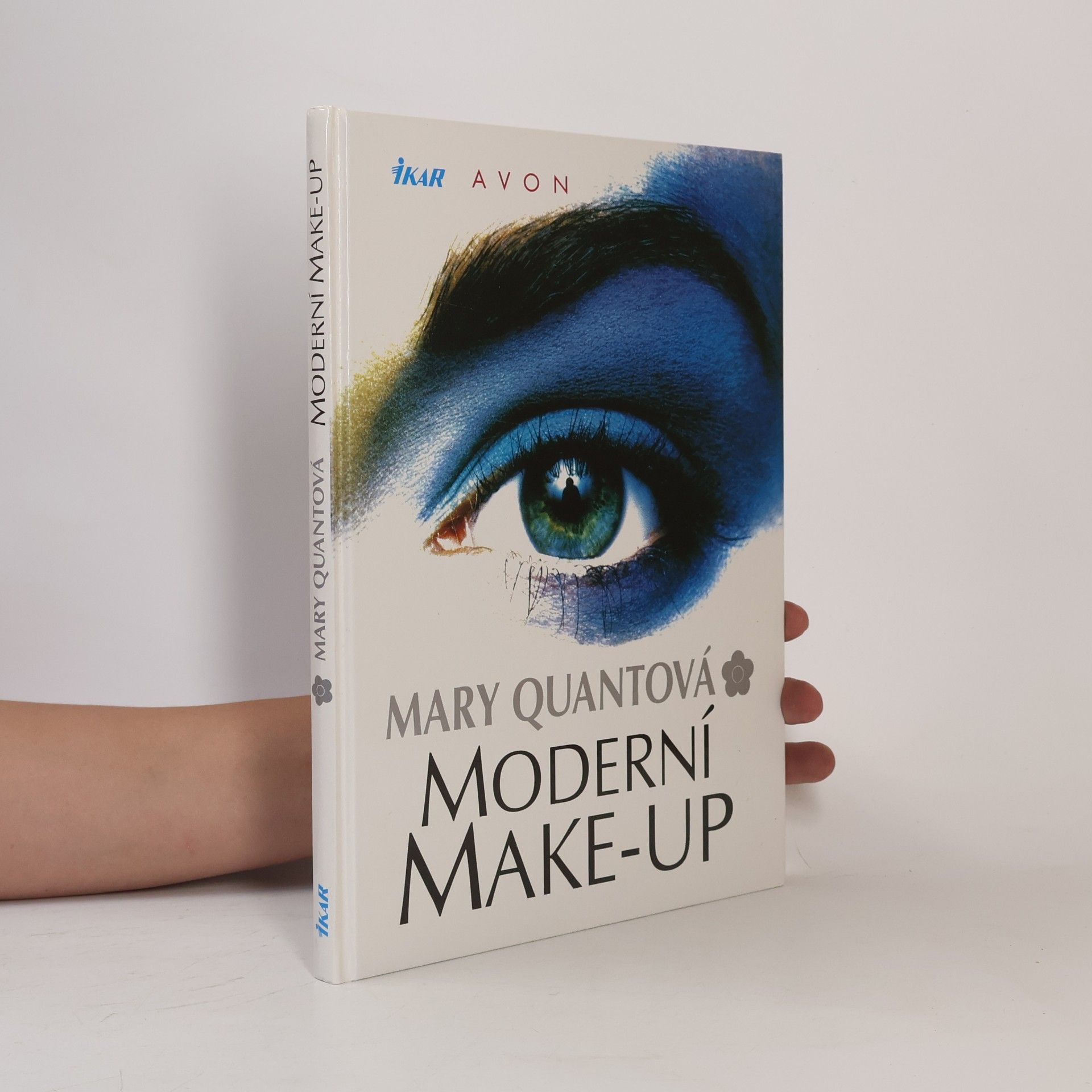 Quantová Moderní make-up
