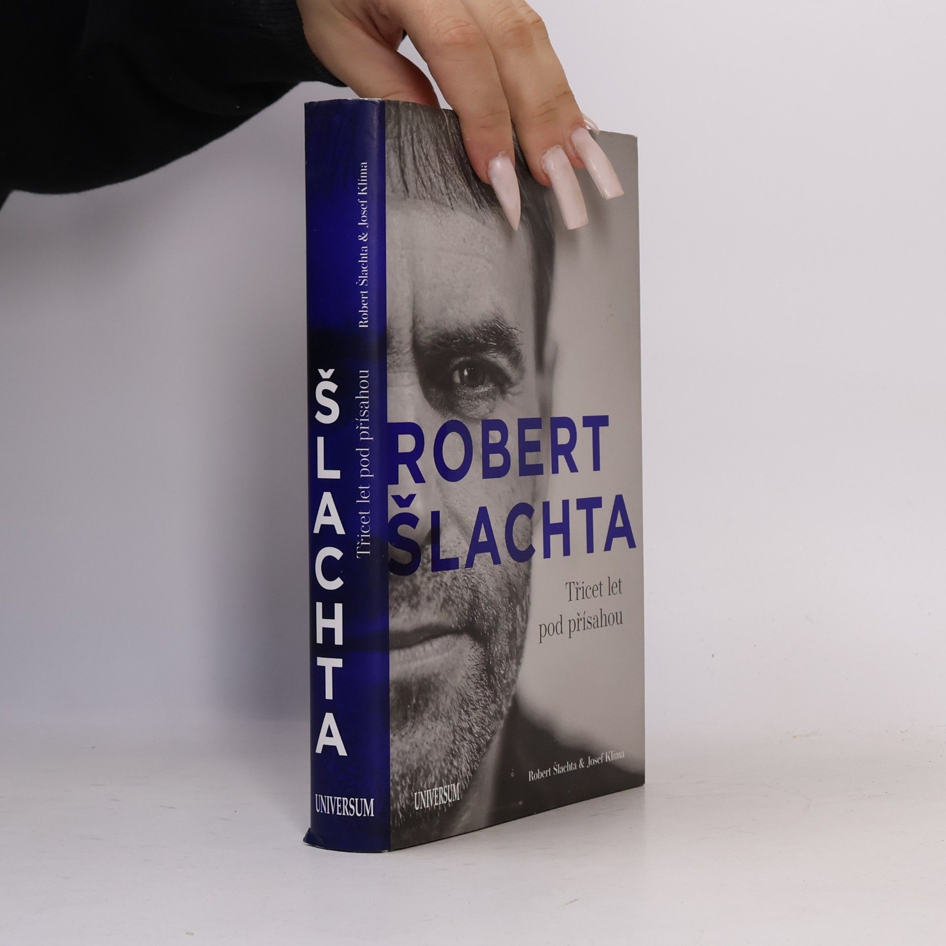 Robert Šlachta Robert Šlachta. Třicet let pod přísahou