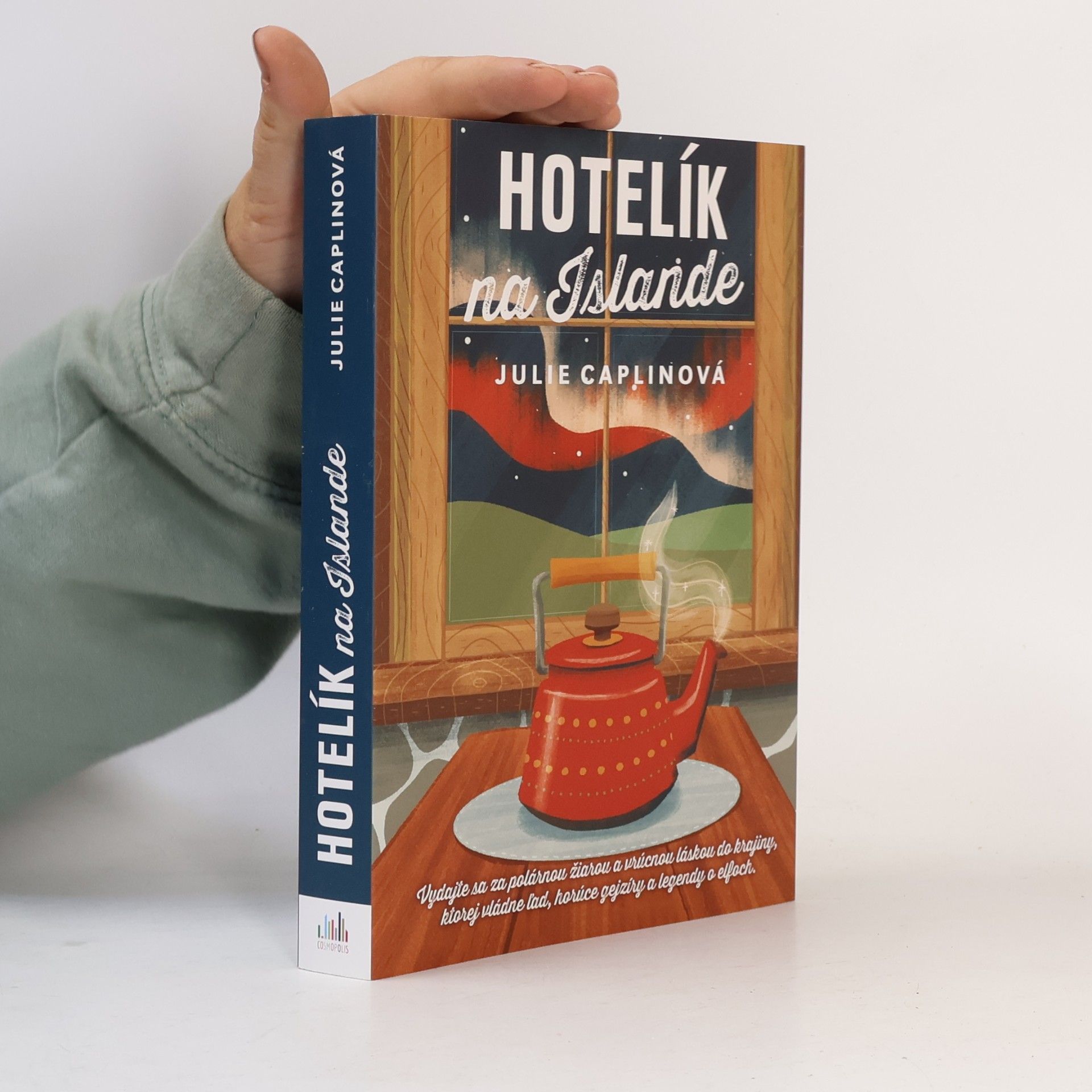 Julie Caplin Hotelík na Islande