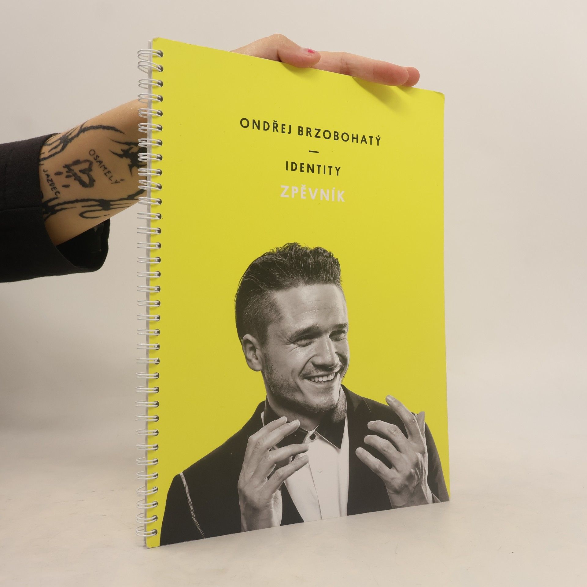 Ondřej Brzobohatý Identity zpěvník
