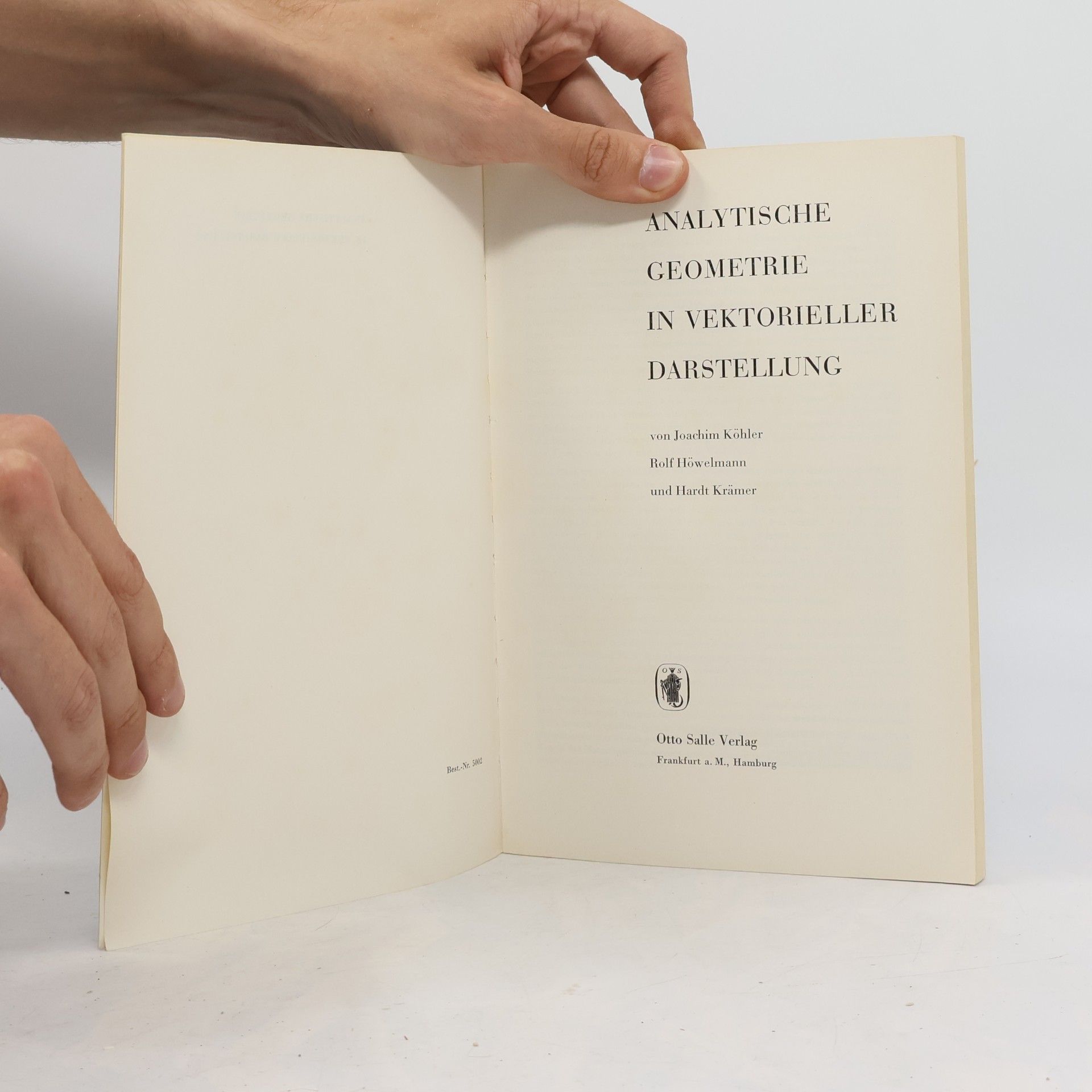 Various authors Analytische Geometrie in vektorieller Darstellung