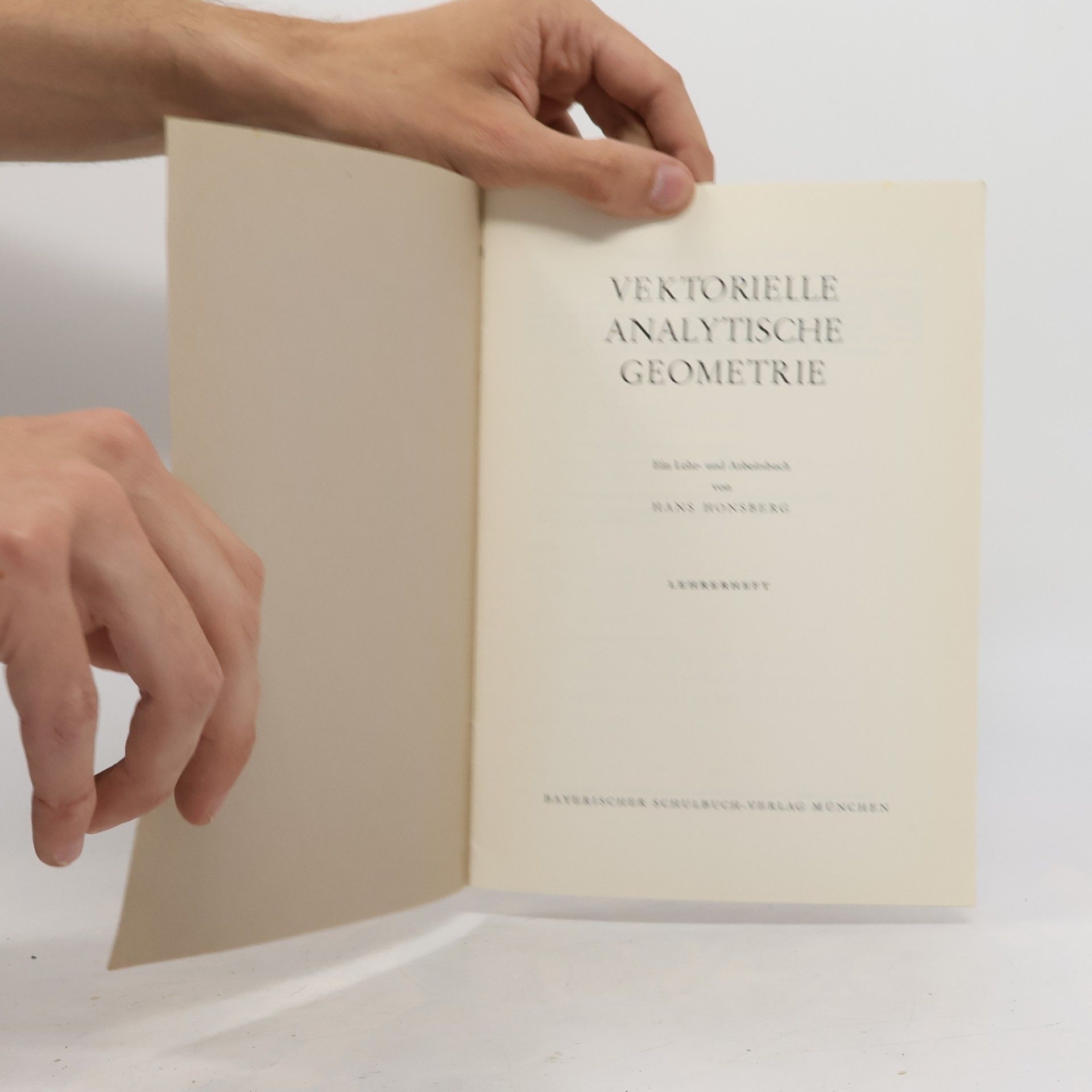 Hans Honsberg Vektorielle analytische Geometrie