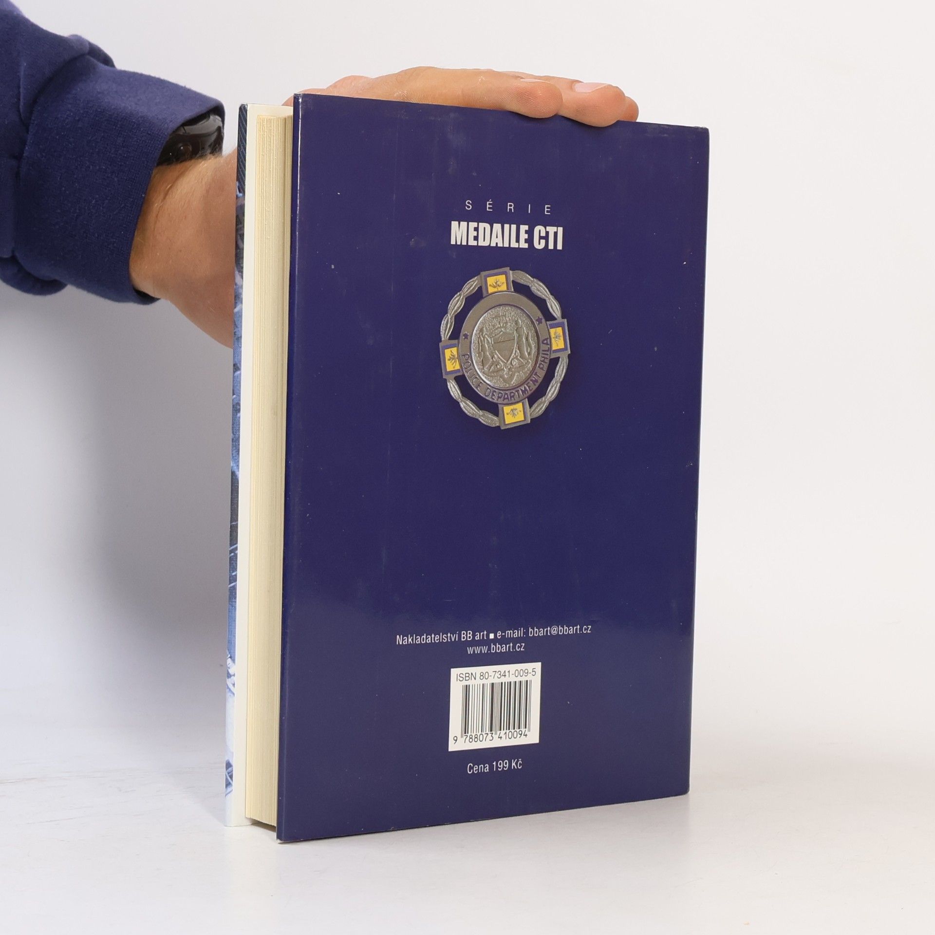 W. E. B. Griffin Muži v modrém