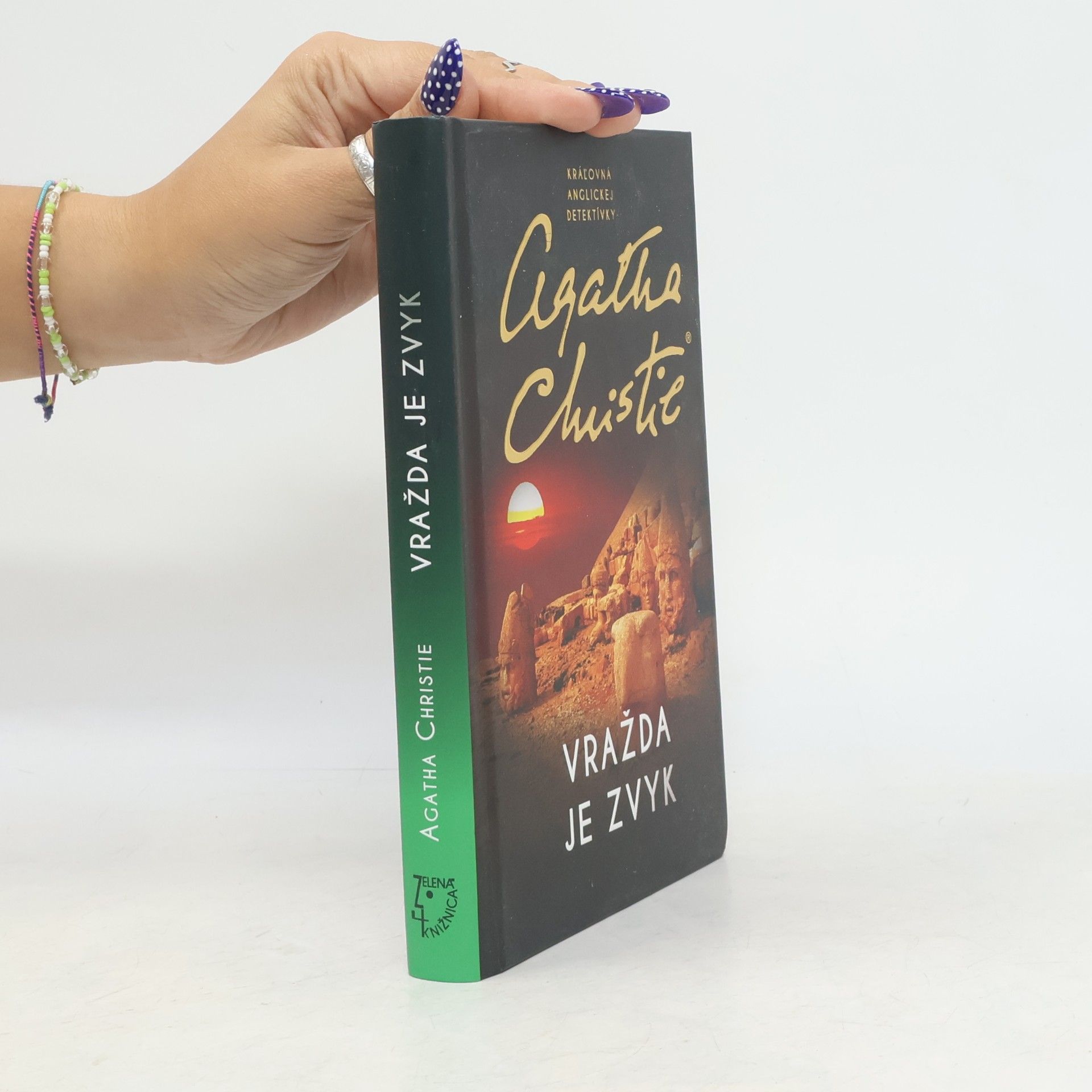 Agatha Christie Vražda je zvyk