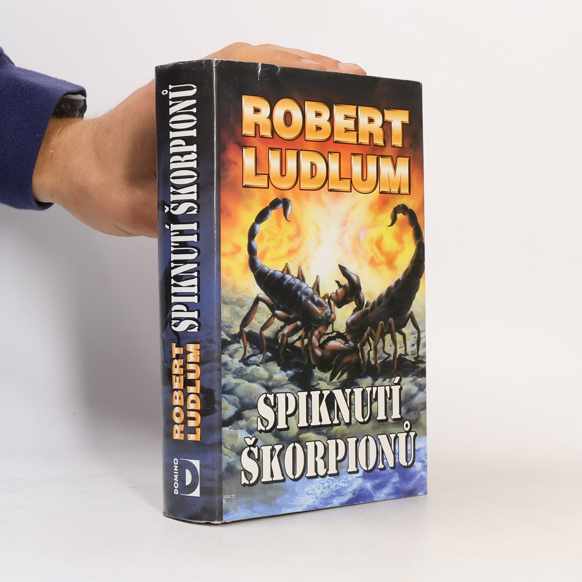 Robert Ludlum Spiknutí škorpionů