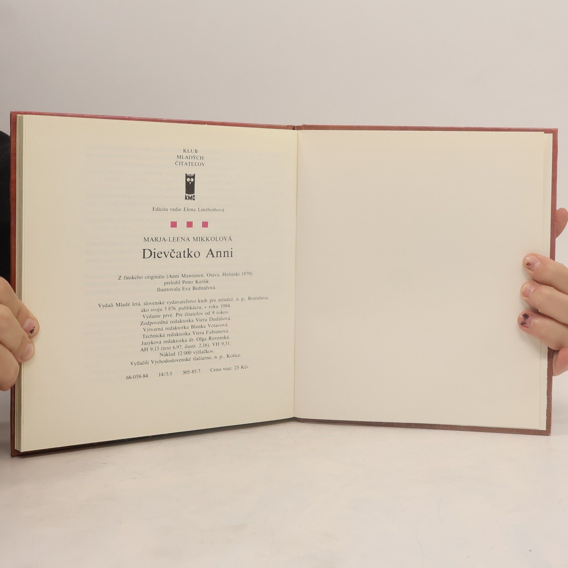 Marja-Leena Mikkolová Dievčatko Anni