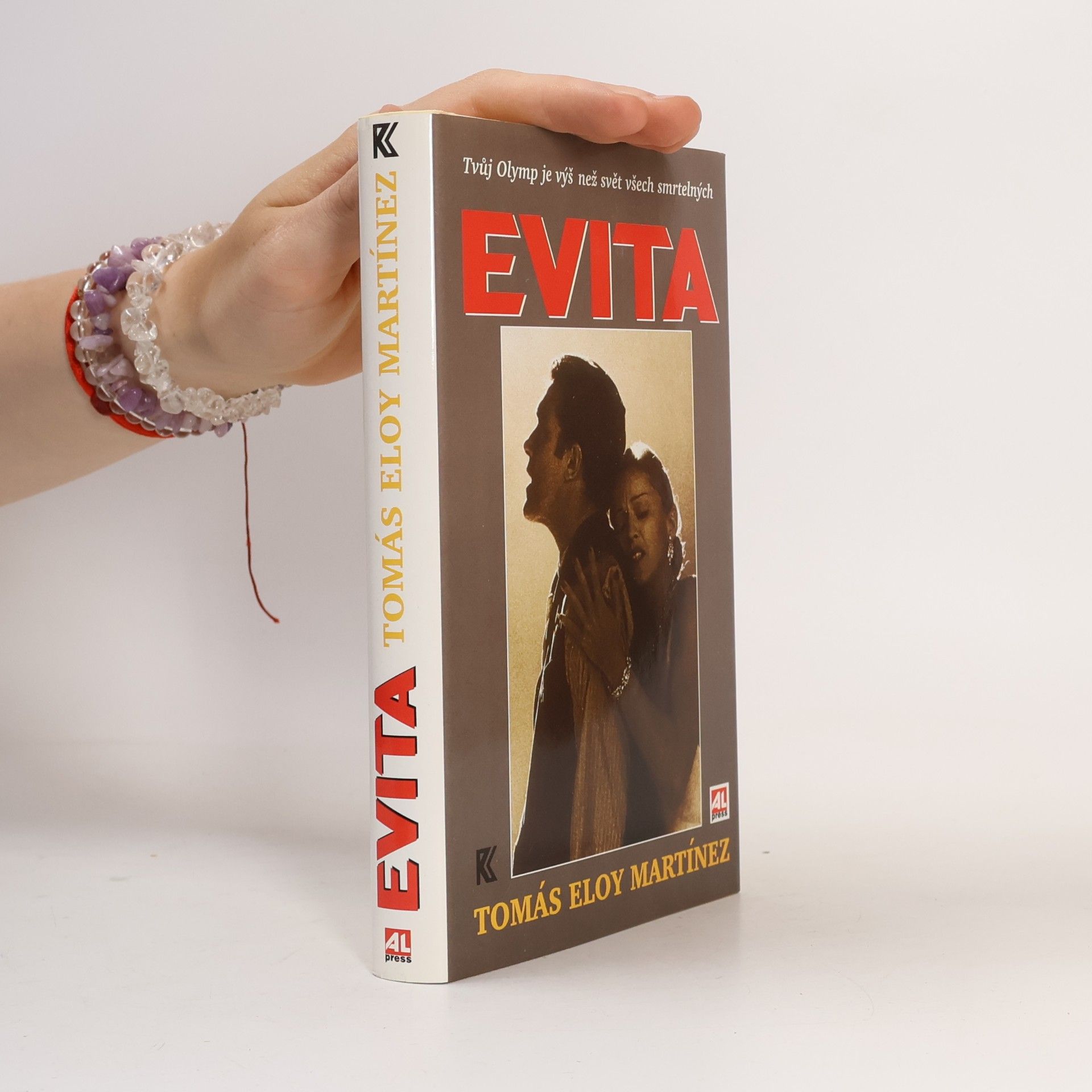 Tomás Eloy Martínez Evita
