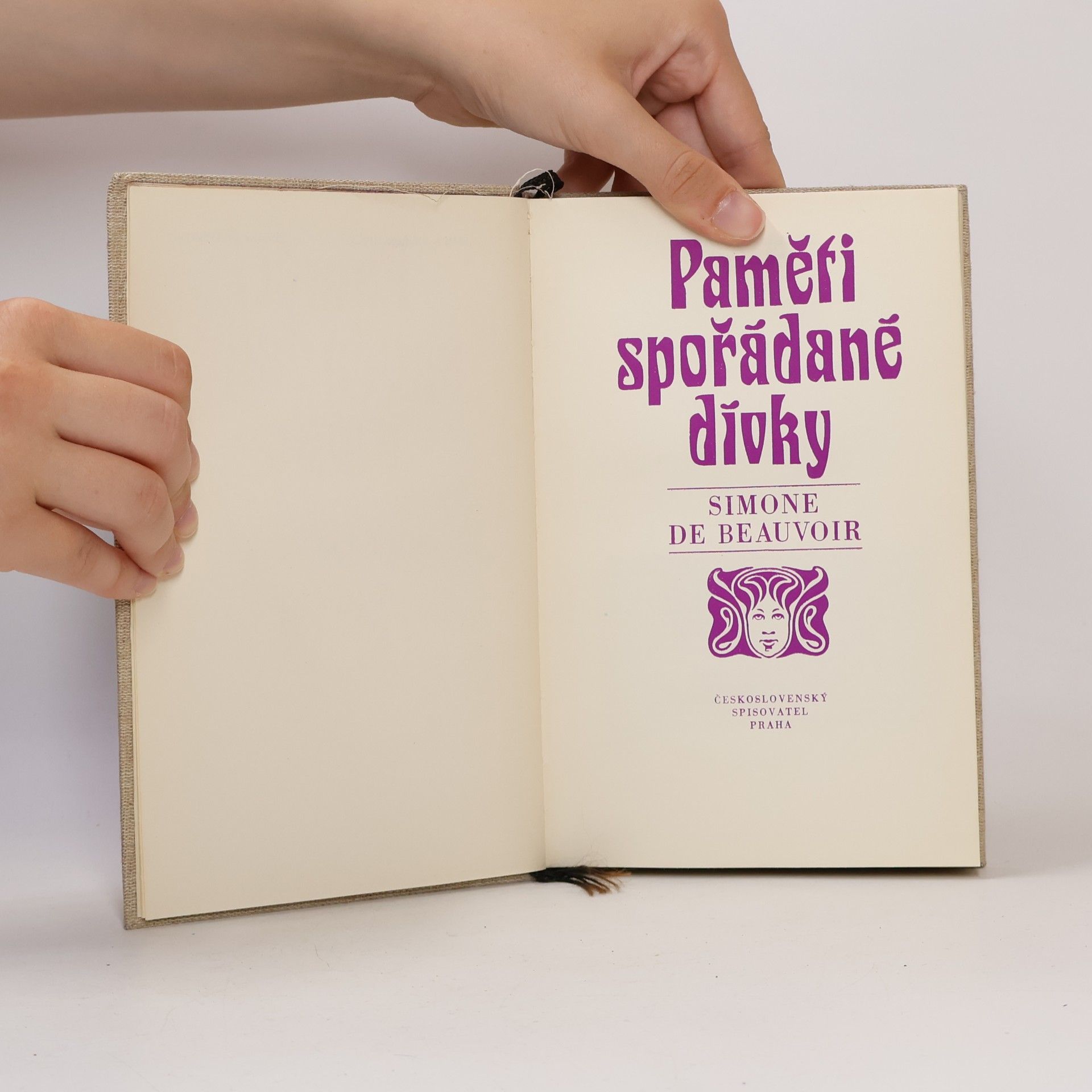 Simone de Beauvoir Paměti spořádané dívky