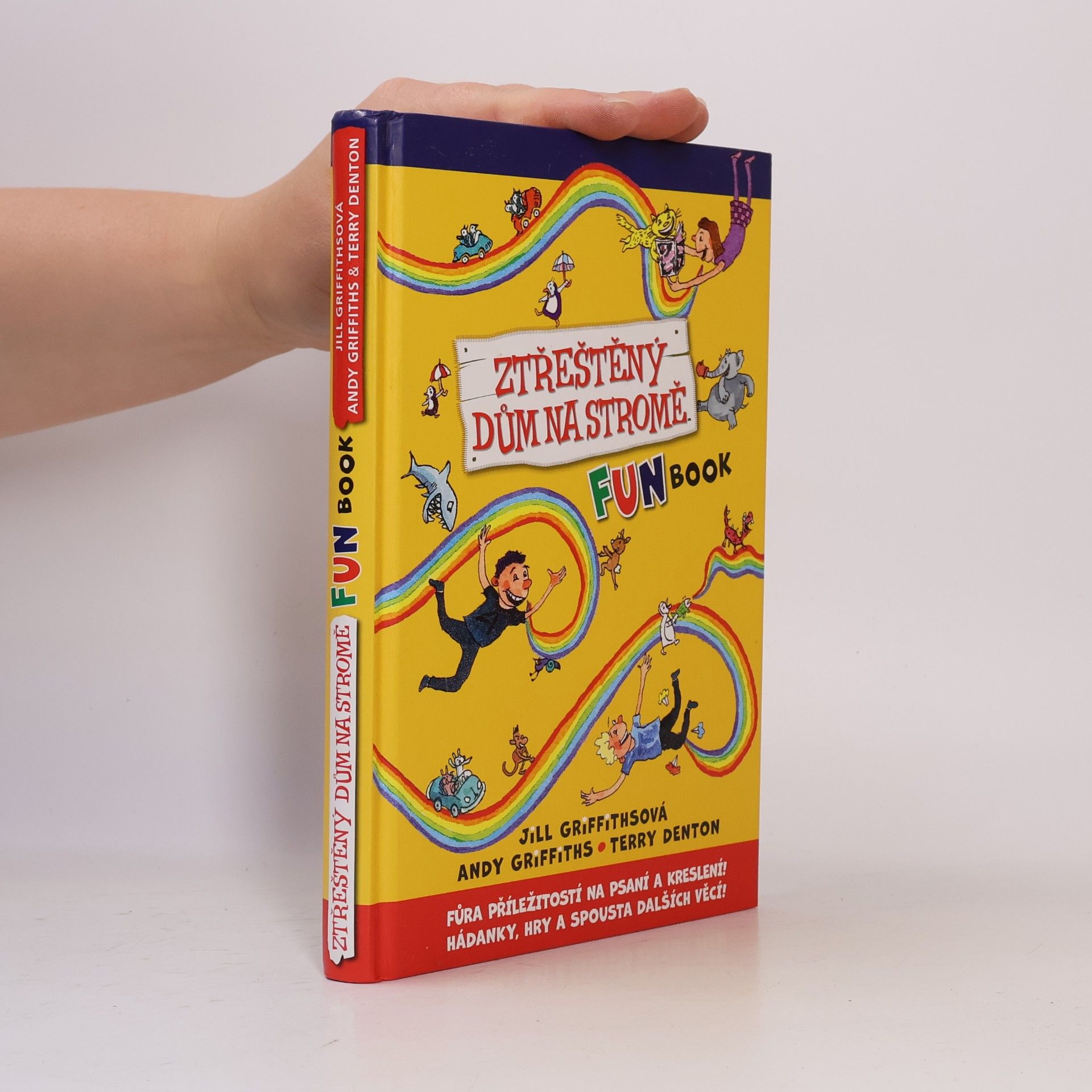 Ztřeštěný dům na stromě : fun book