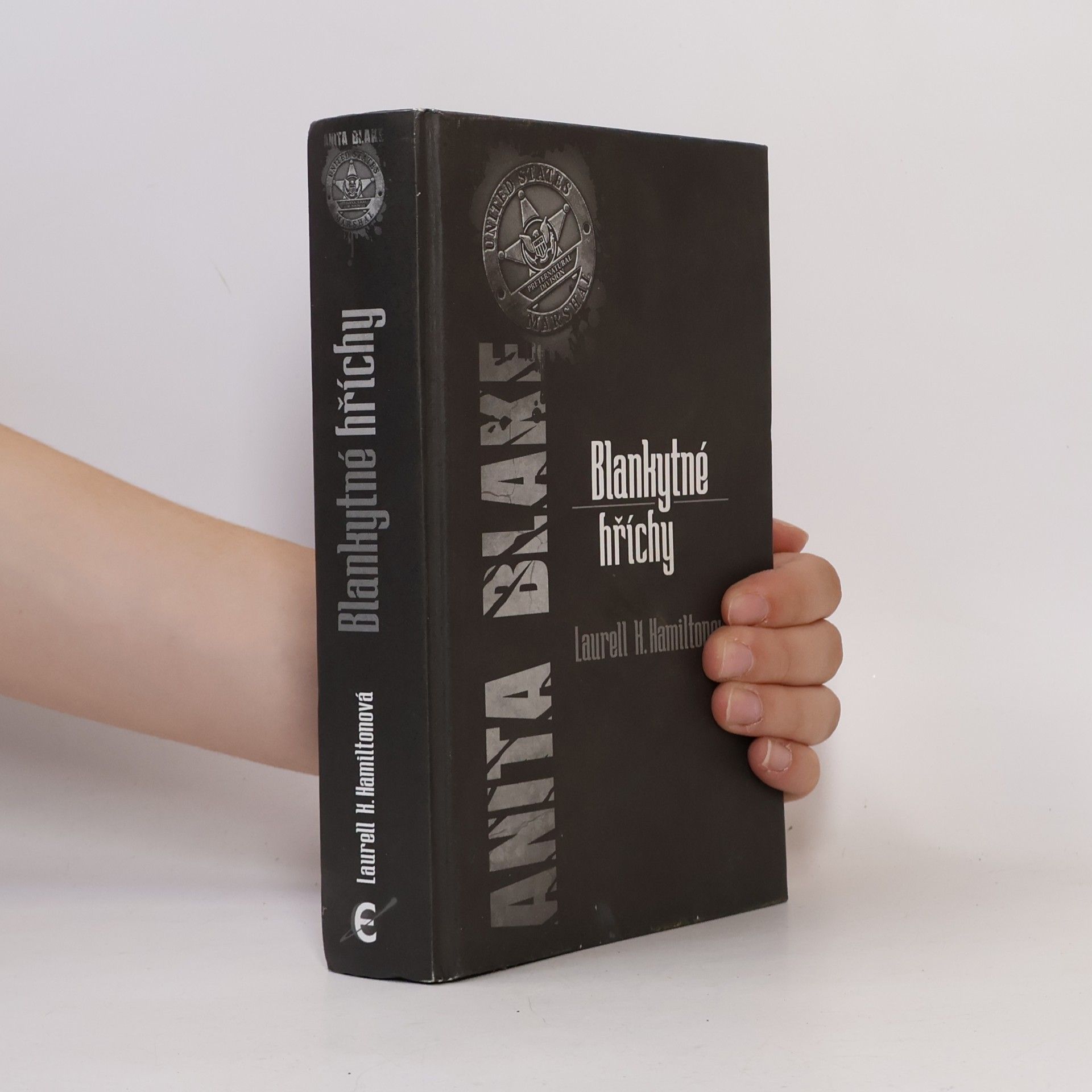 Laurell Kaye Hamilton Blankytné hříchy