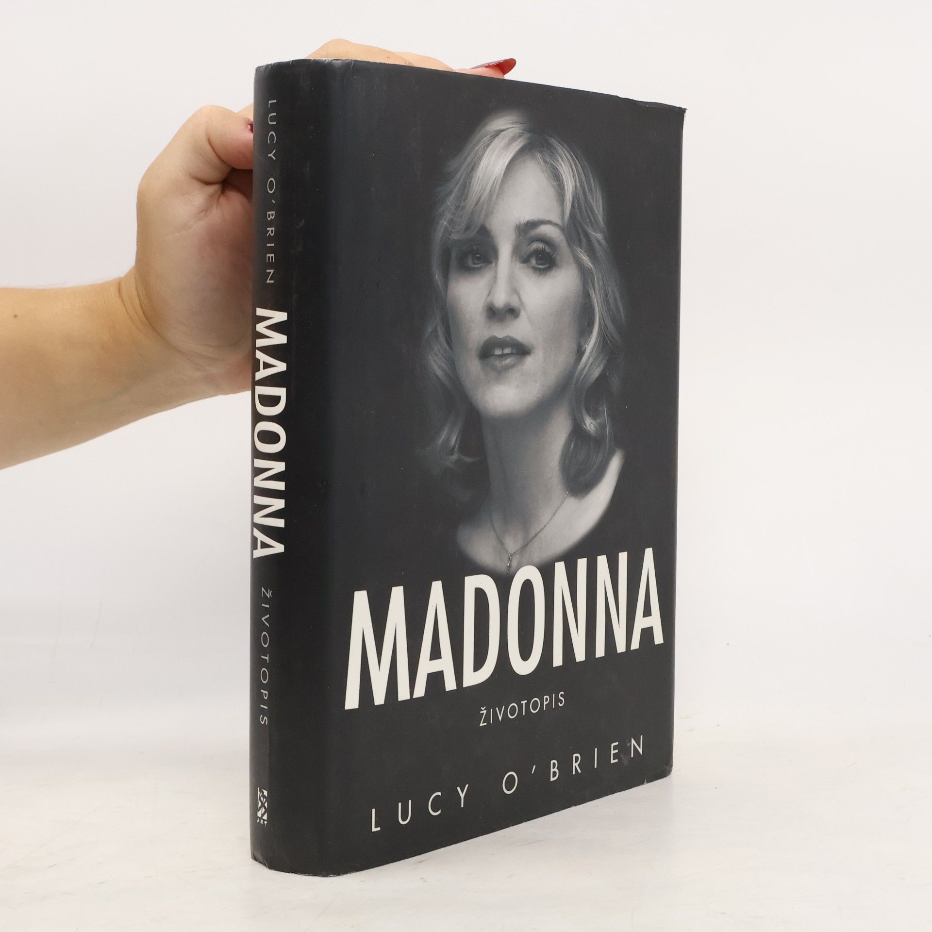 Lucy O'Brien Madonna. Životopis