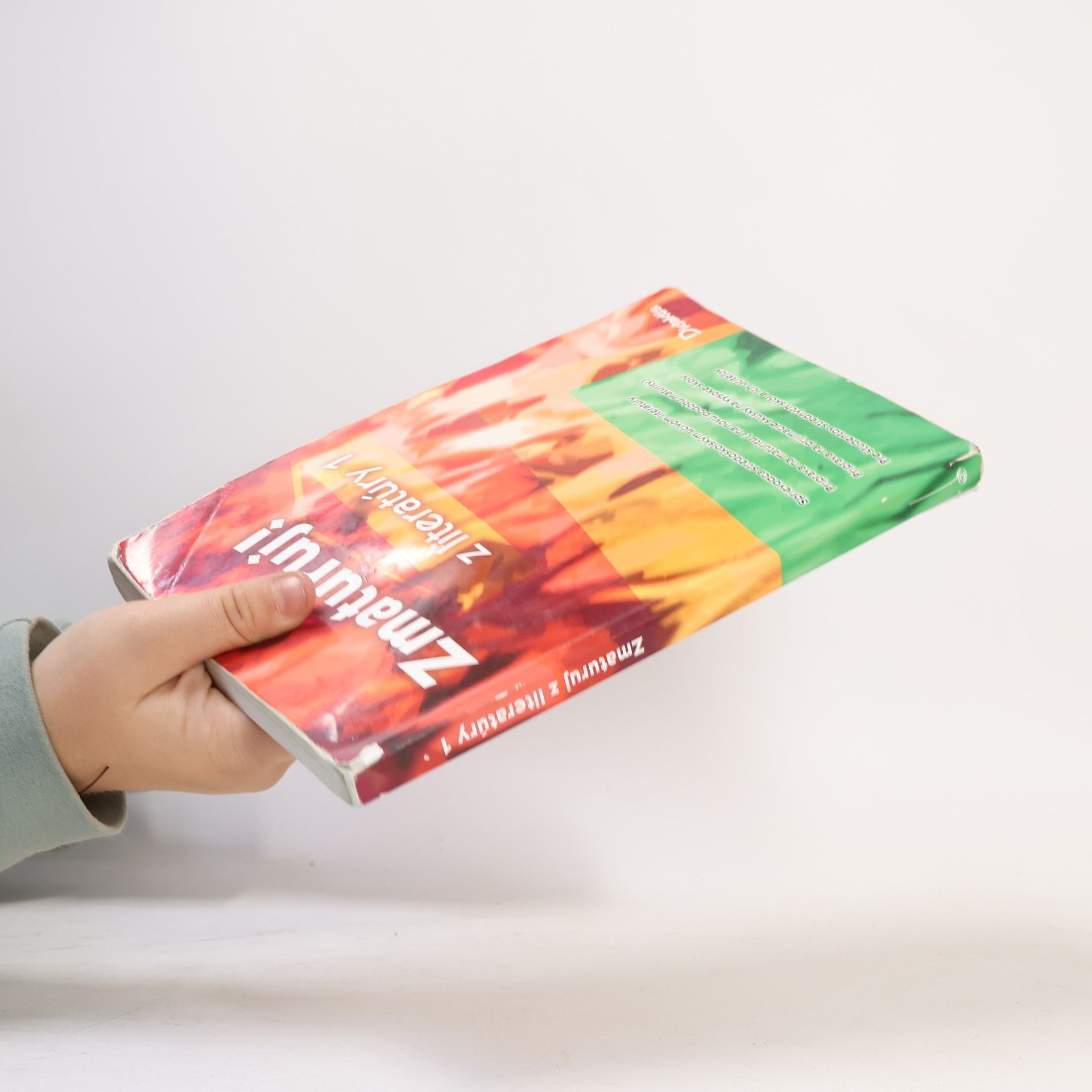 AA.VV. Zmaturuj! z literatúry 1