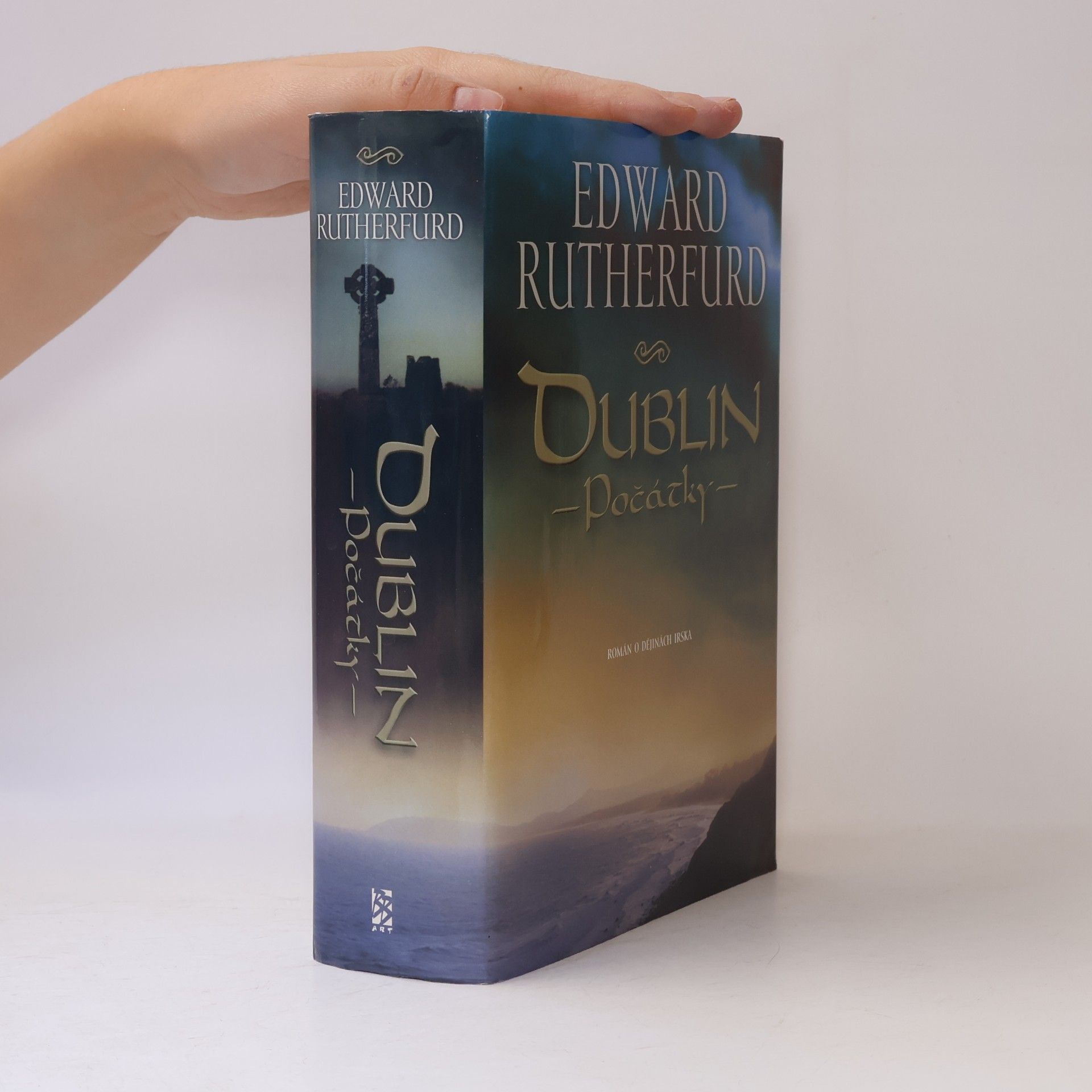Edward Rutherfurd Dublin. 1. díl, Počátky