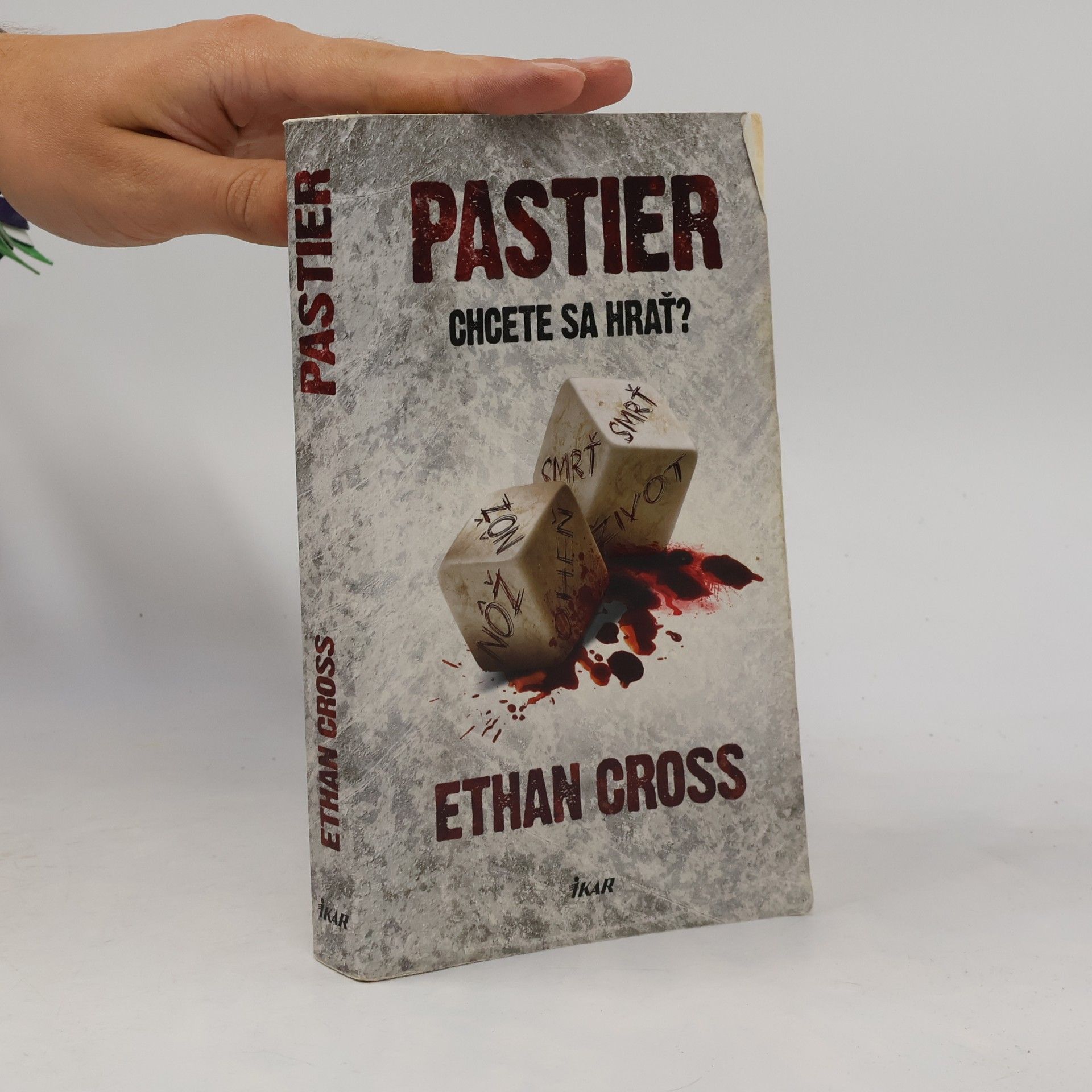 Ethan Cross Pastier