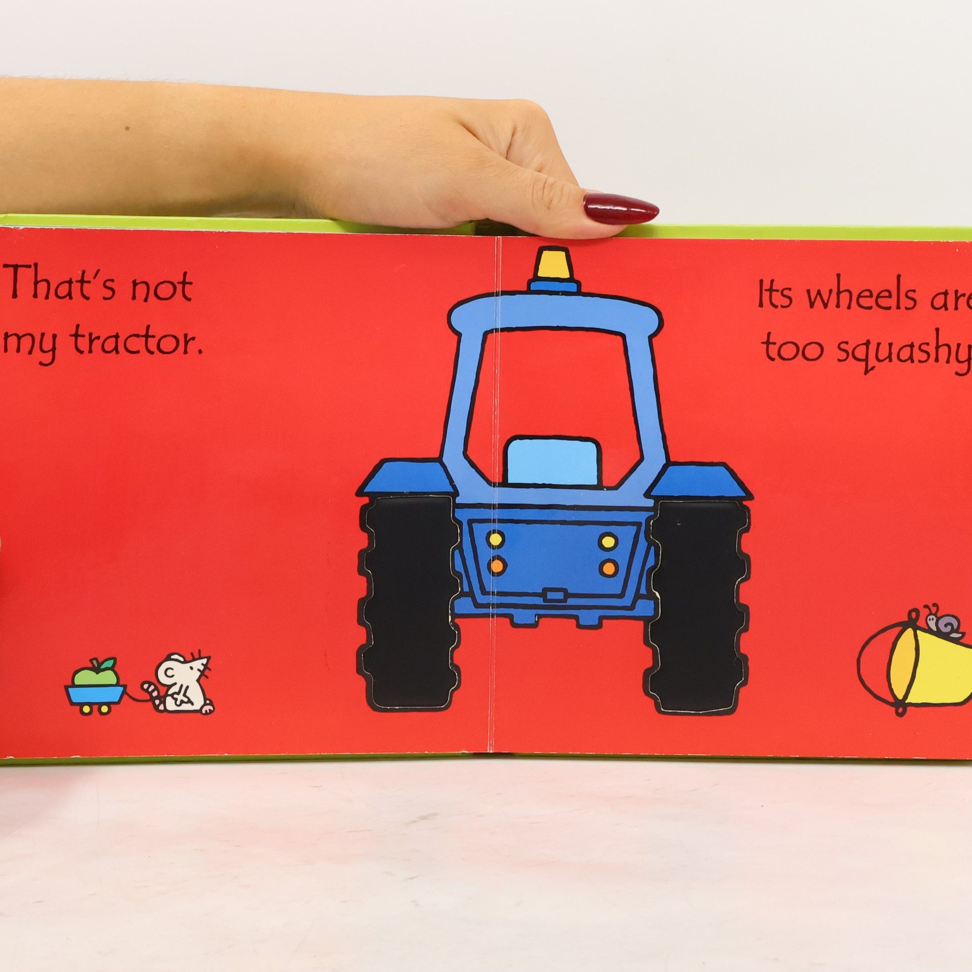 Fiona Watt Usborne Touchy-Feely Books: That's Not My Tractor...
