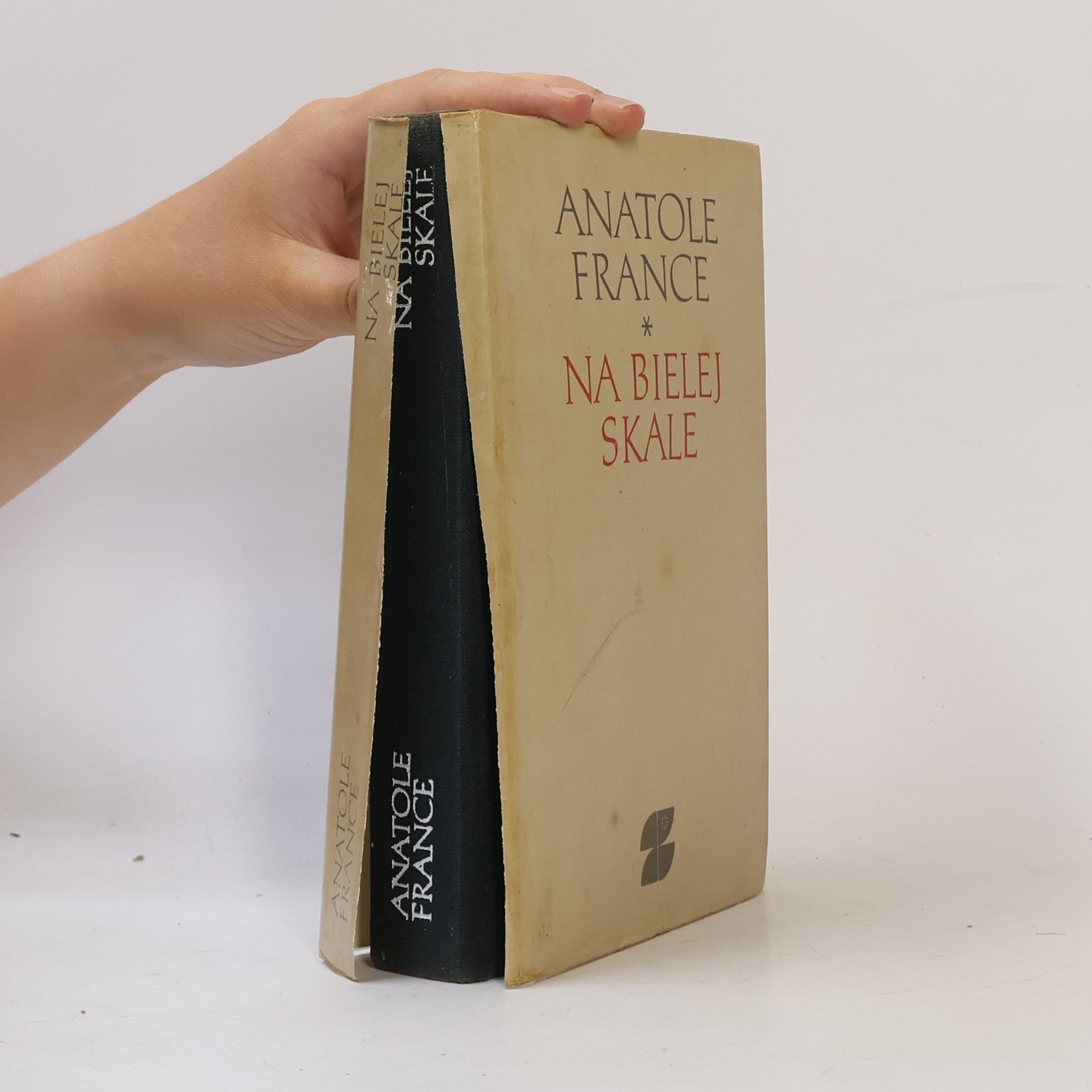 Anatole France Na bielej skale a iné prózy