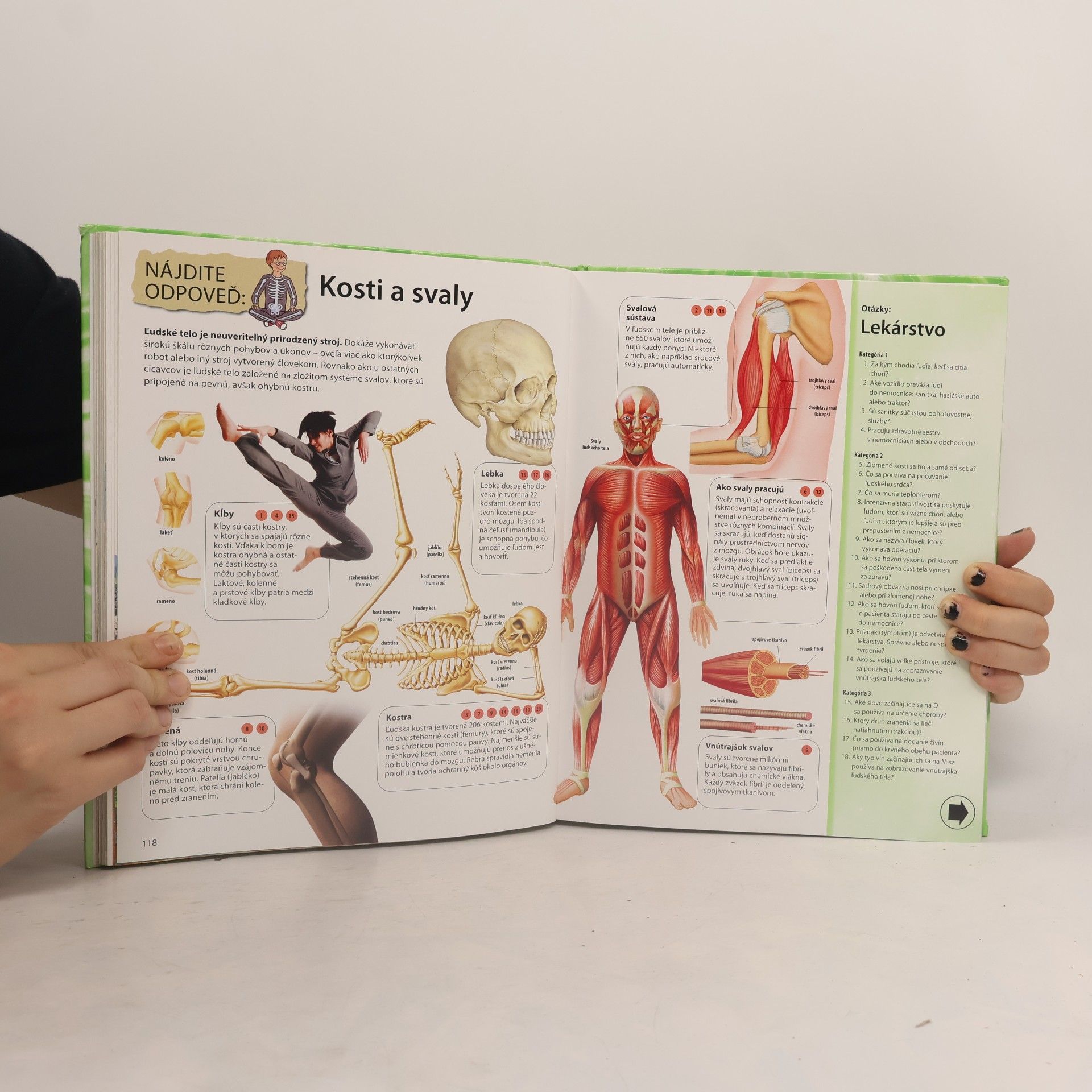 Autorenkollektiv Múdra kniha otázok a odpovedí