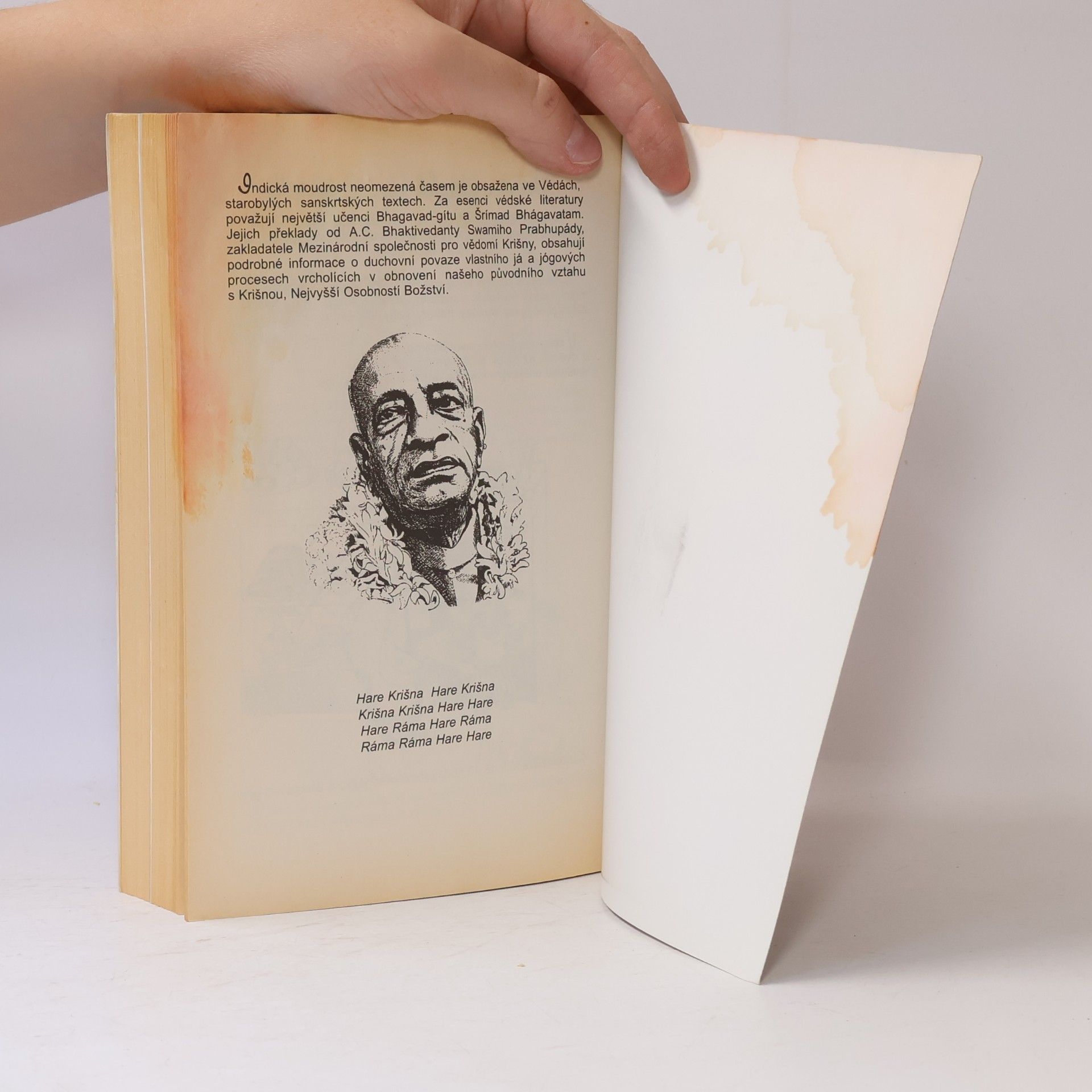 A. C. Bhaktivedanta Swami Prabhupada Život pochází ze života