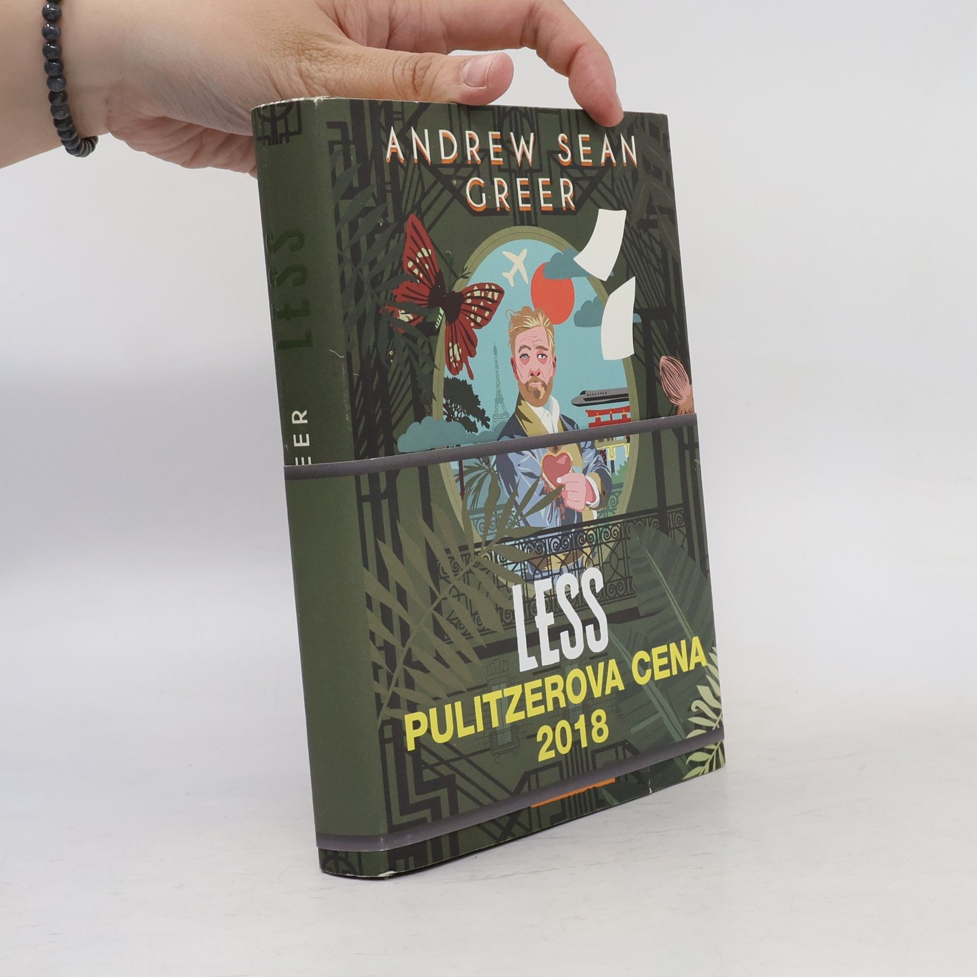 Andrew Sean Greer Less, aneb, Hledání ztraceného mládí
