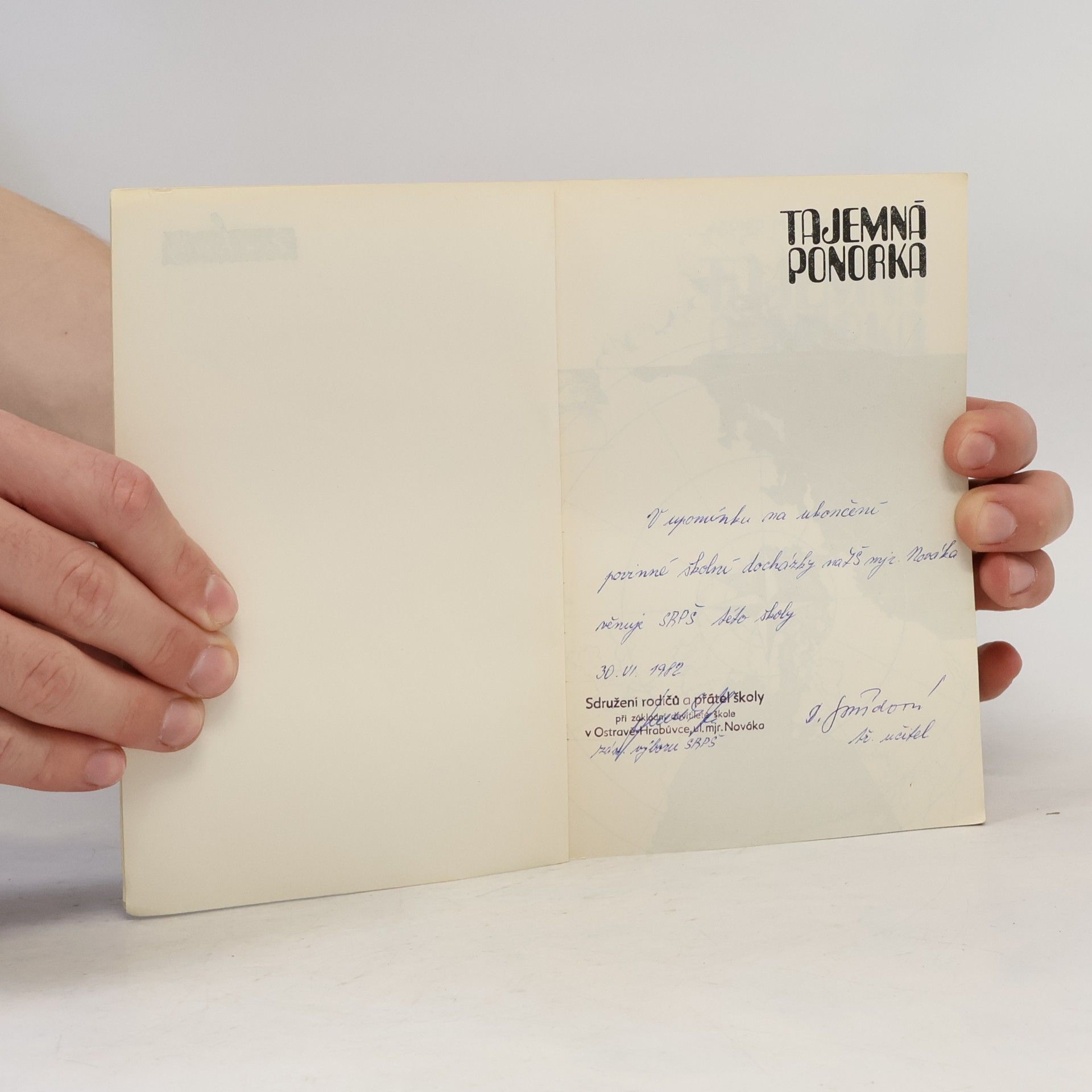 Leonid Dmitrijevič Platov Tajemná ponorka