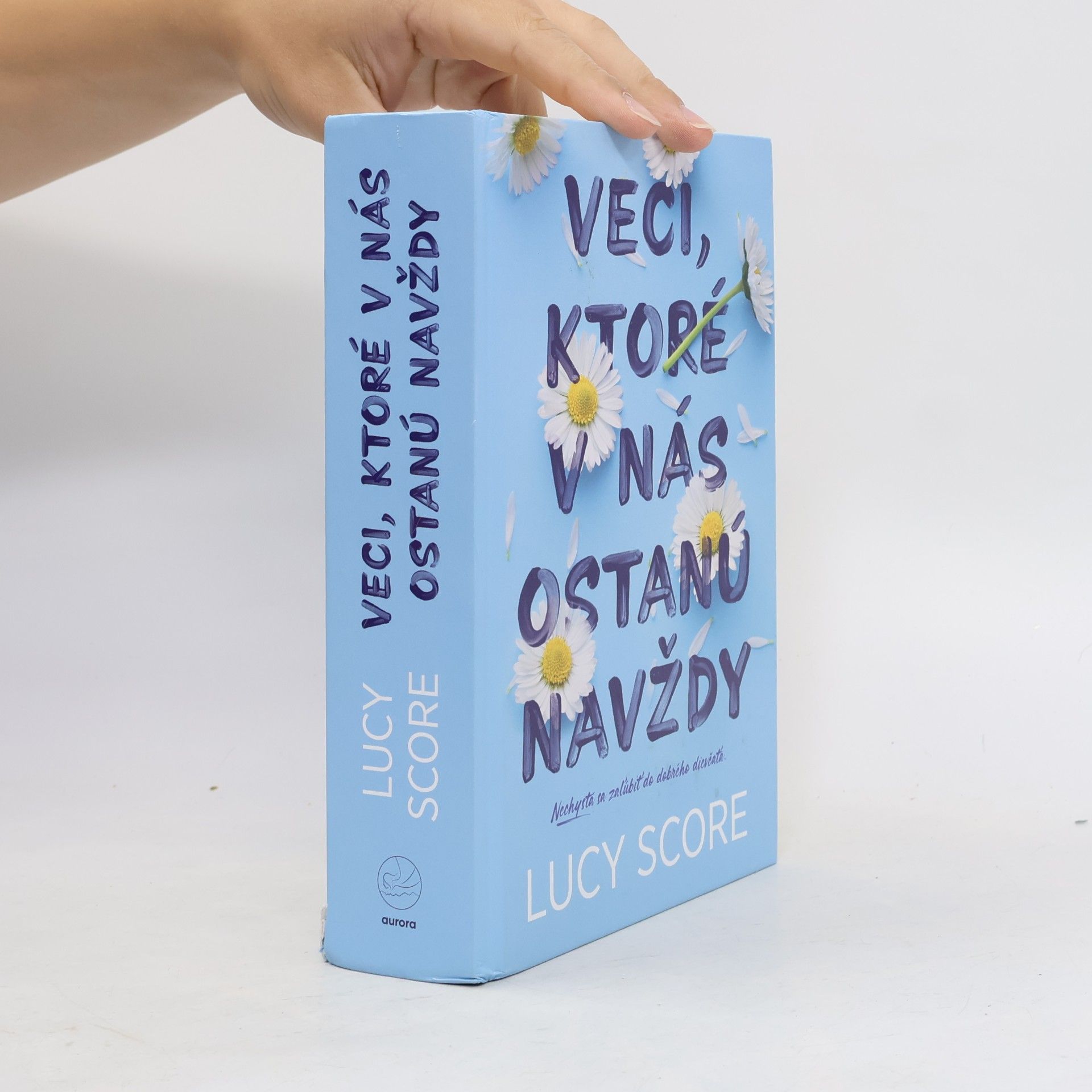 Lucy Score Veci, ktoré v nás ostanú navždy