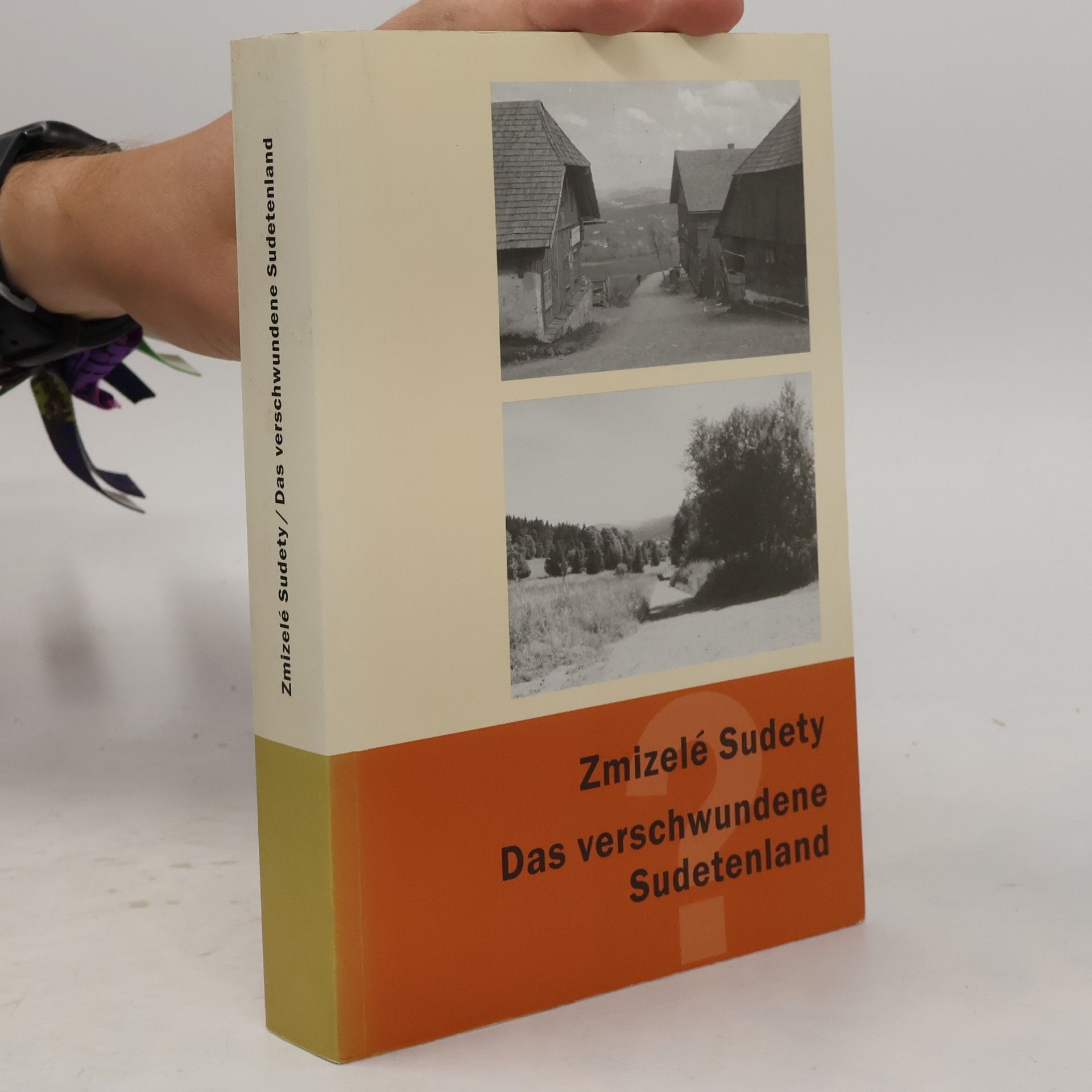 Petr Mikšíček Zmizelé Sudety = Das verschwundene Sudetenland