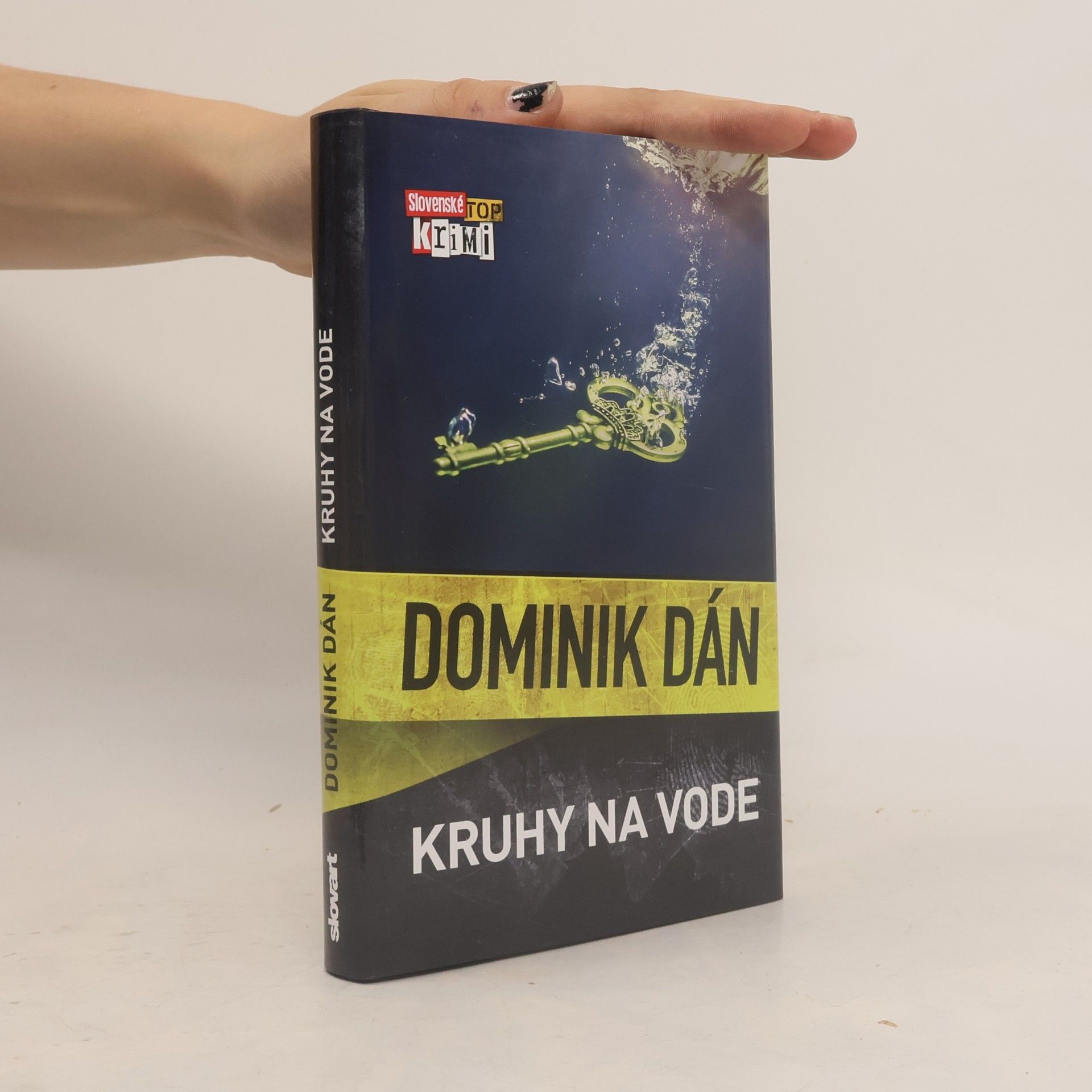 Dominik Dán Kruhy na vode