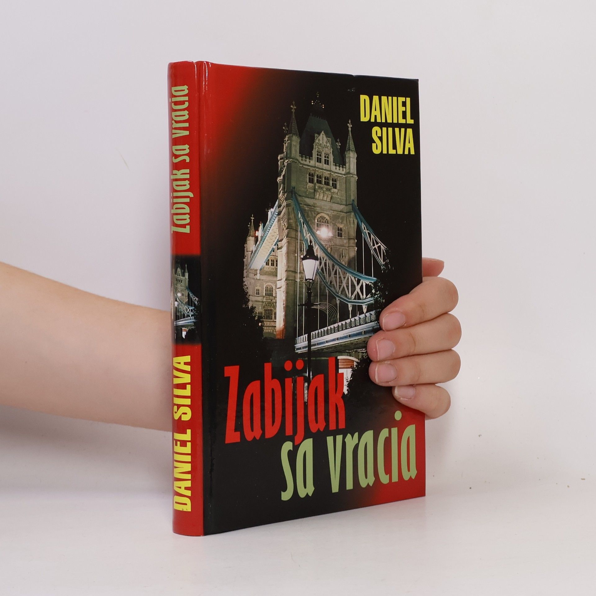 Daniel Silva Zabijak sa vracia