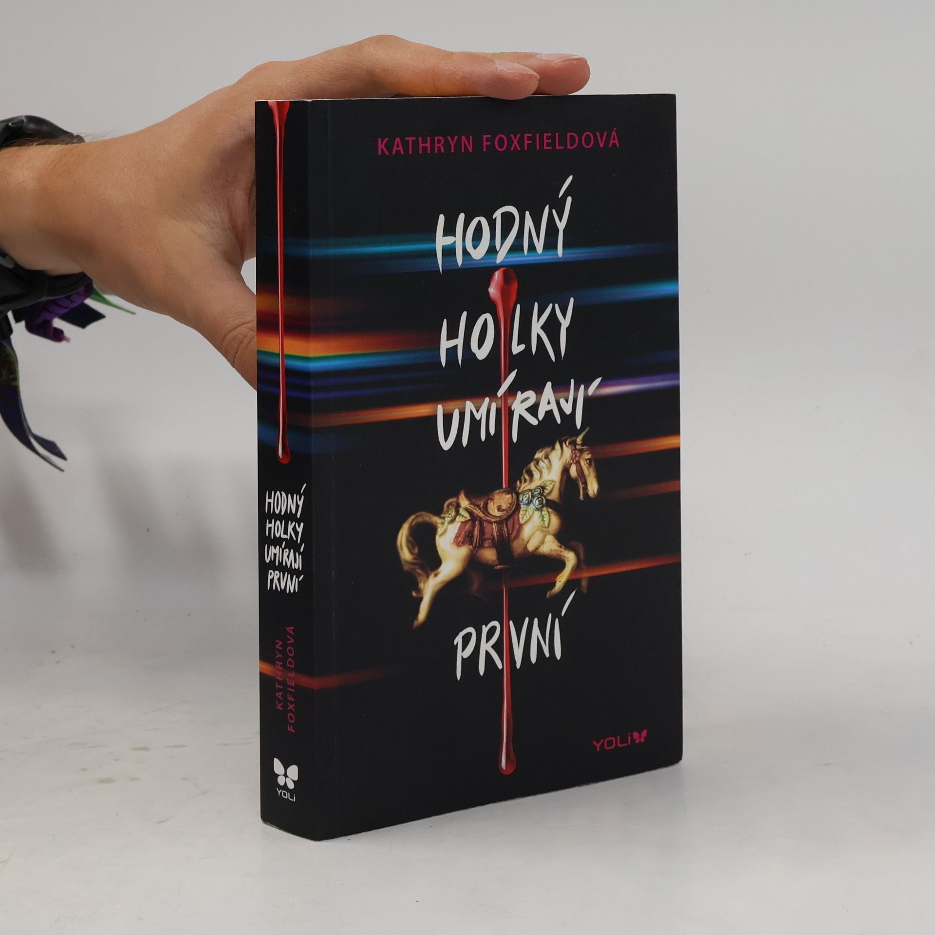 Kathryn Foxfield Hodný holky umírají první