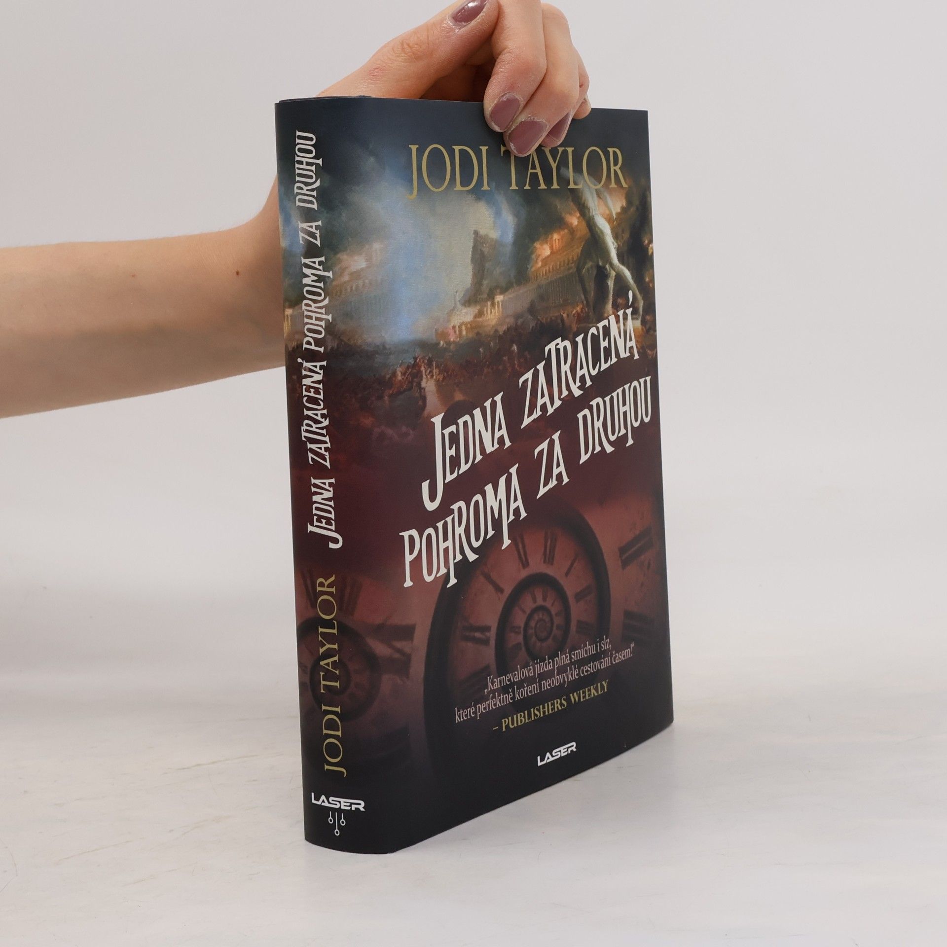 Jodi Taylor Jedna zatracená pohroma za druhou