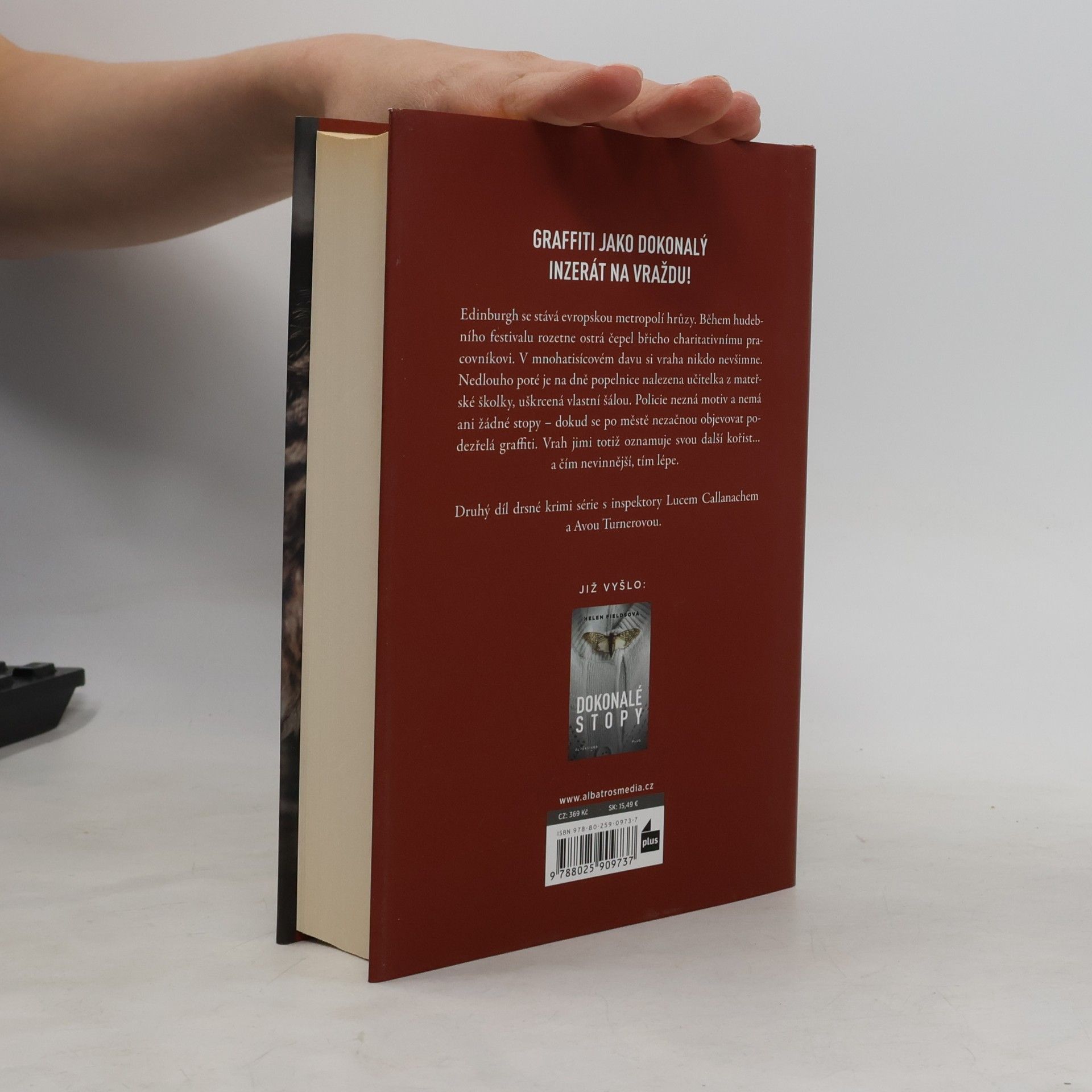 Helen Fields Dokonalá kořist