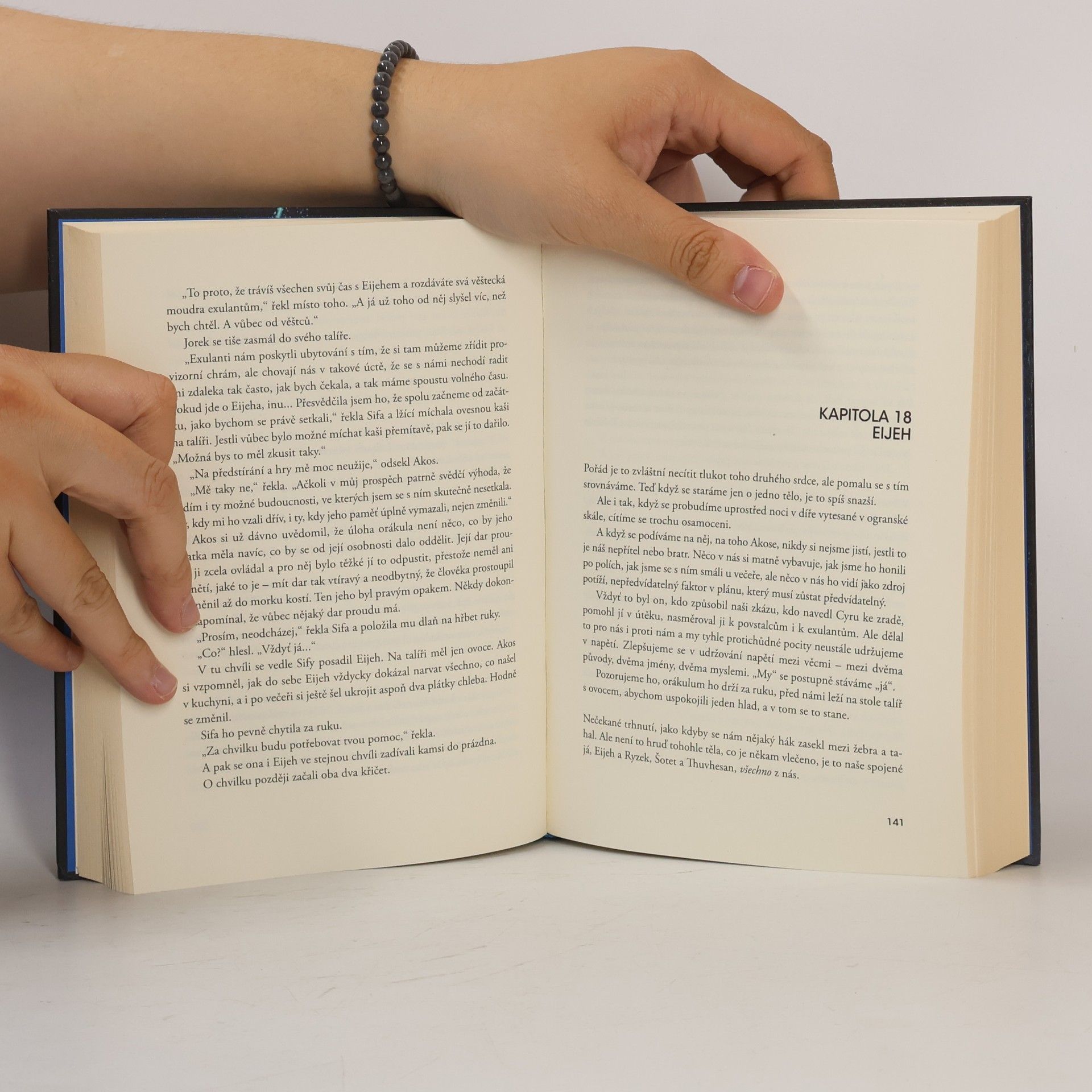 Veronica Roth Cesty se rozcházejí