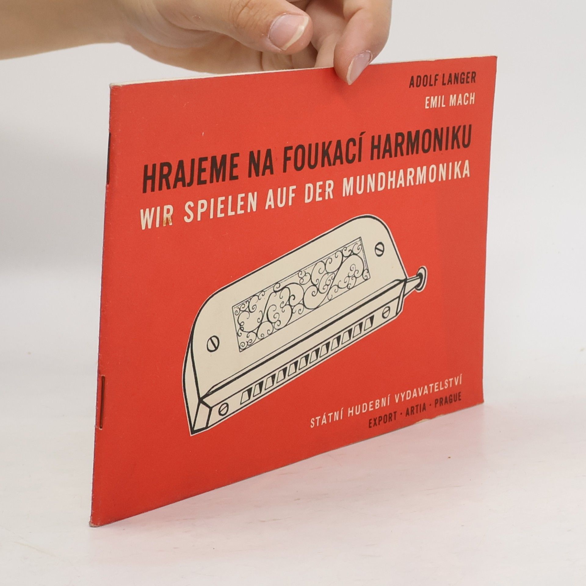 Emil Mach Hrajeme na foukací harmoniku