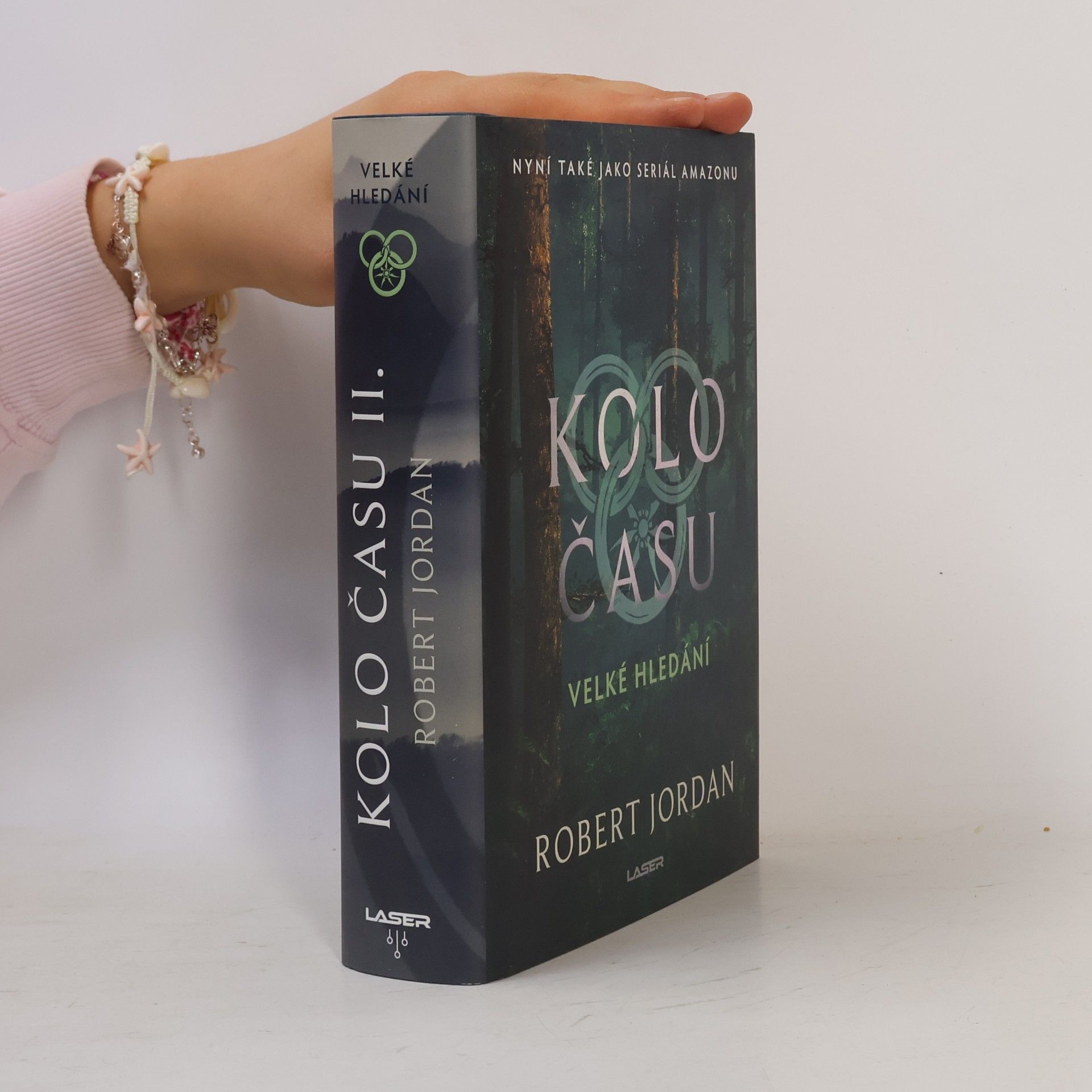 Robert Jordan Kolo času 2. Velké hledání