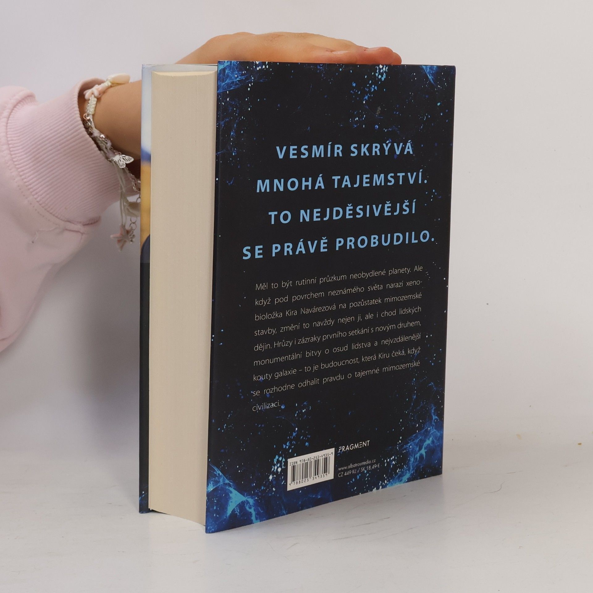 Christopher Paolini Spát v moři hvězd