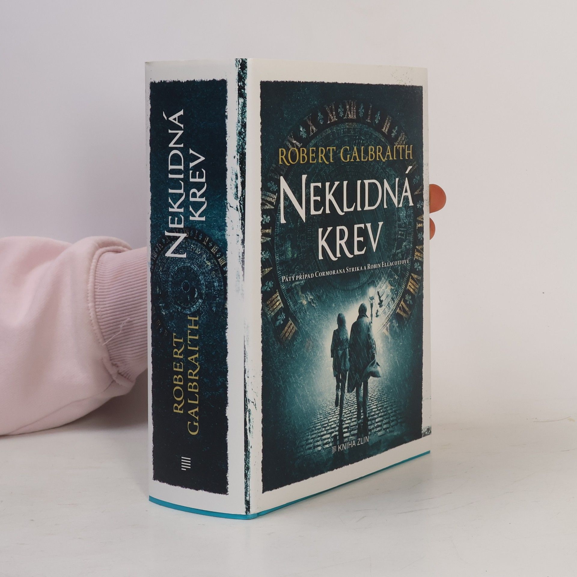 J. K. Rowling Neklidná krev