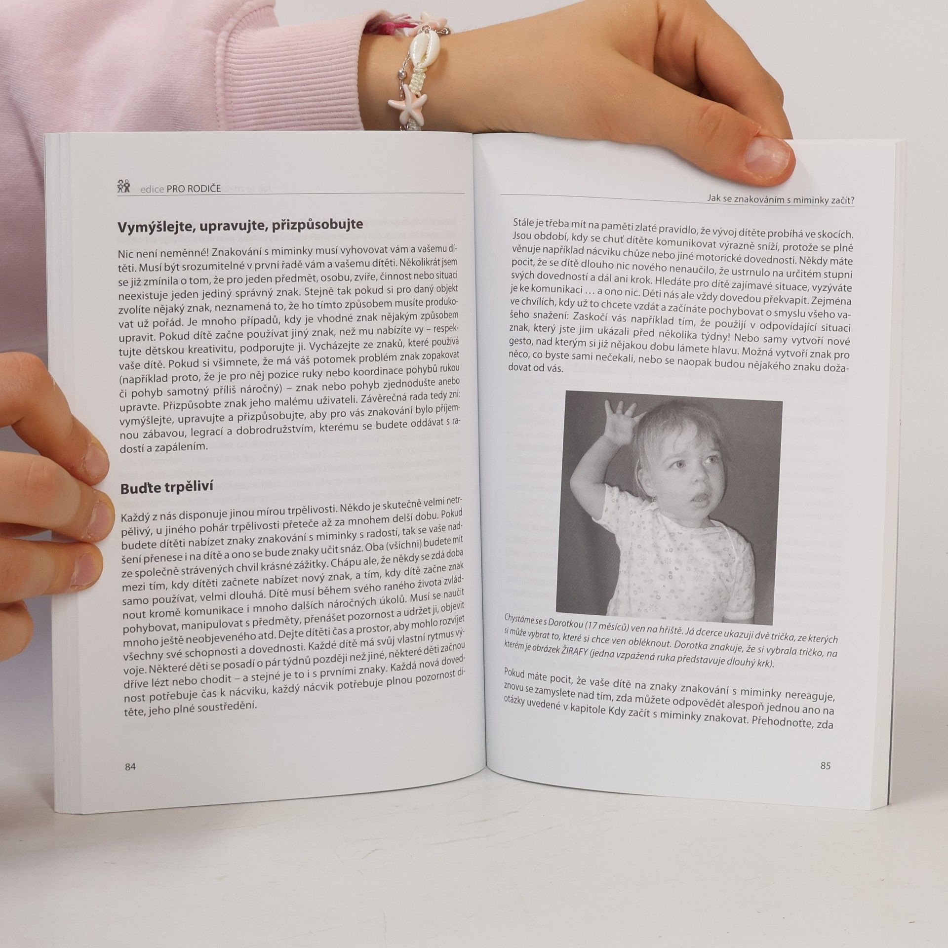 Terezie Vasilovčík Šustová Jak se domluvit s kojencem a batoletem. Komunikujeme přirozenými znaky a gesty