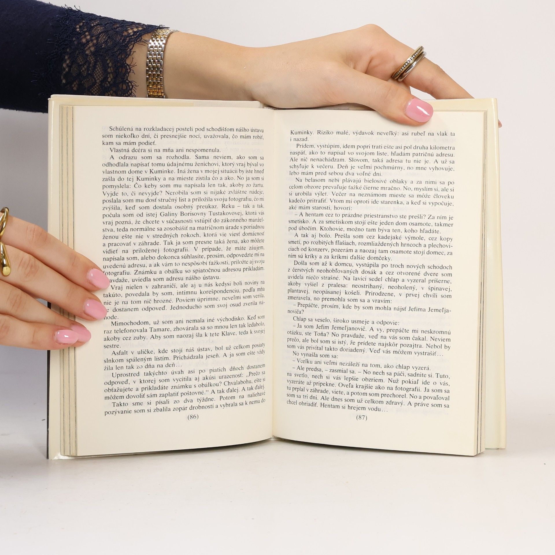 Autorenkollektiv Moskva slzám neverí. Prvý raz vydatí. Materská škola