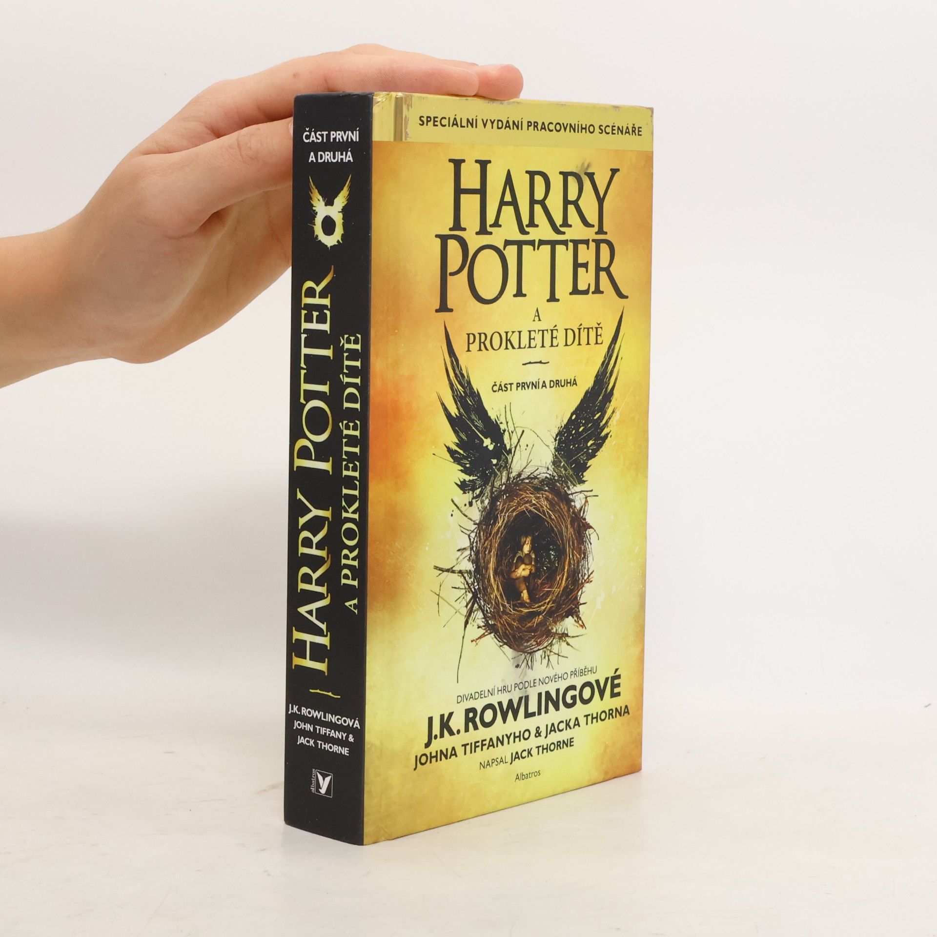 Jack Thorne Harry Potter a prokleté dítě