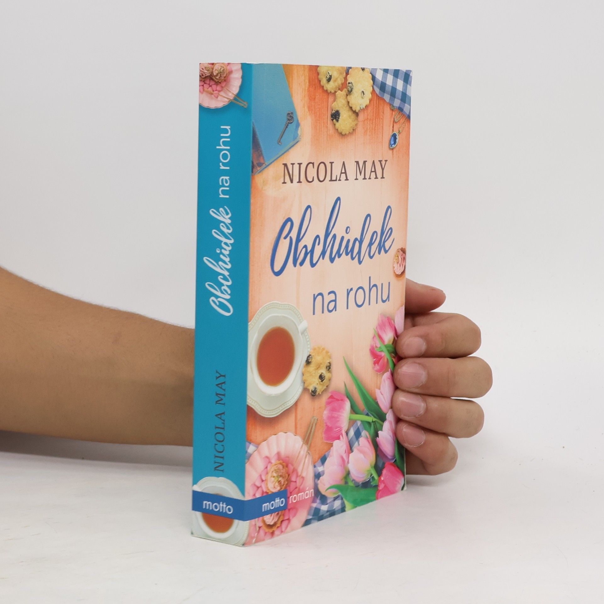 Nicola May Obchůdek na rohu