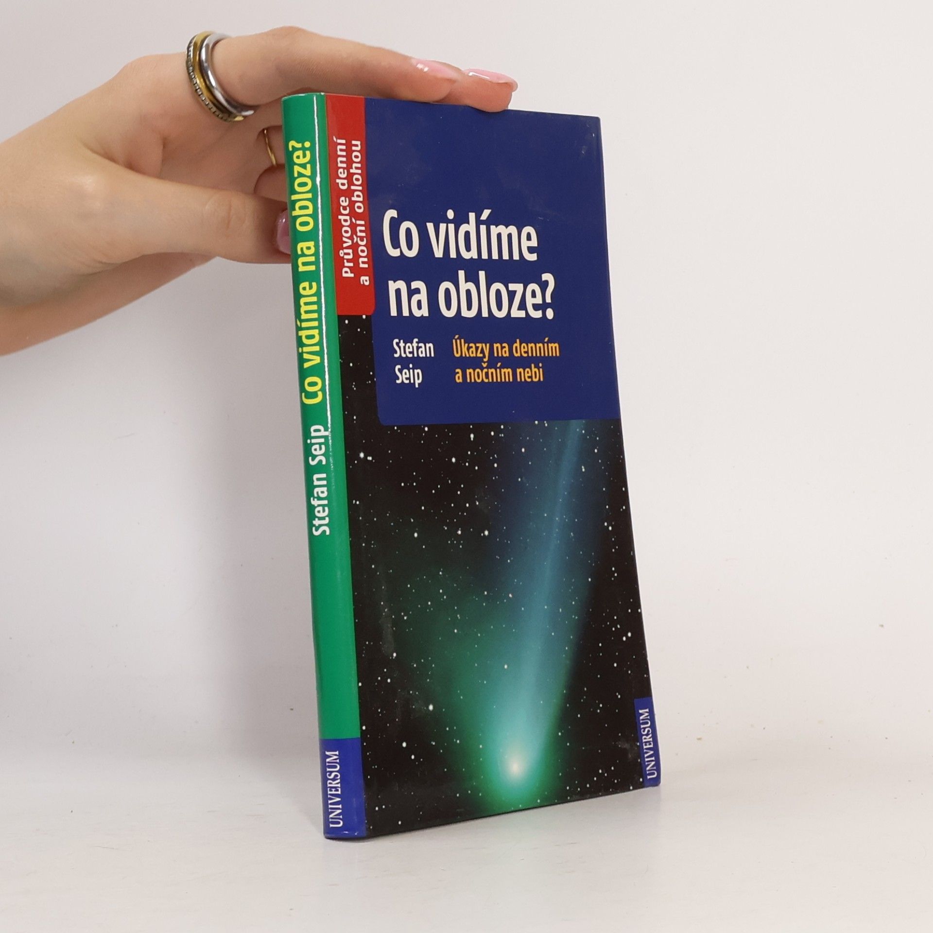 Co vidíme na obloze? : úkazy na denním a nočním nebi