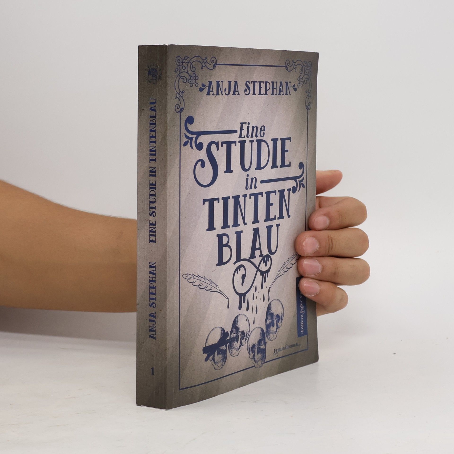 Anja Stephan Eine Studie in Tintenblau