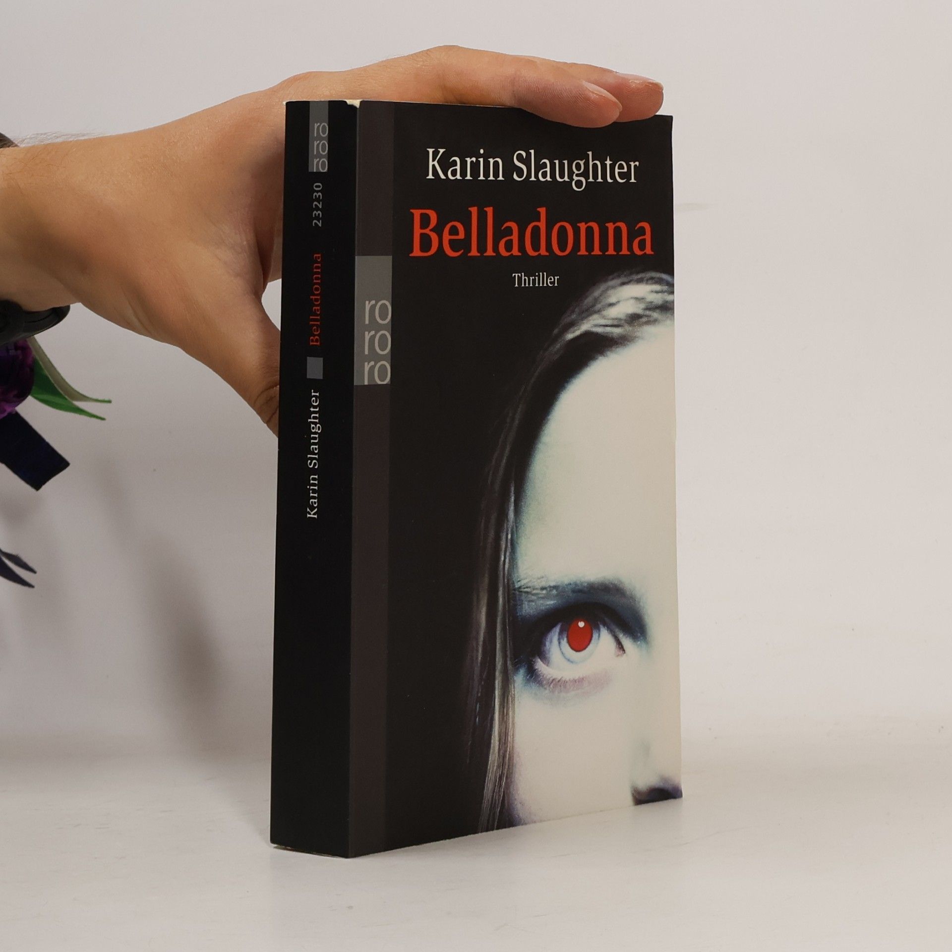 Karin Slaughter Belladonna