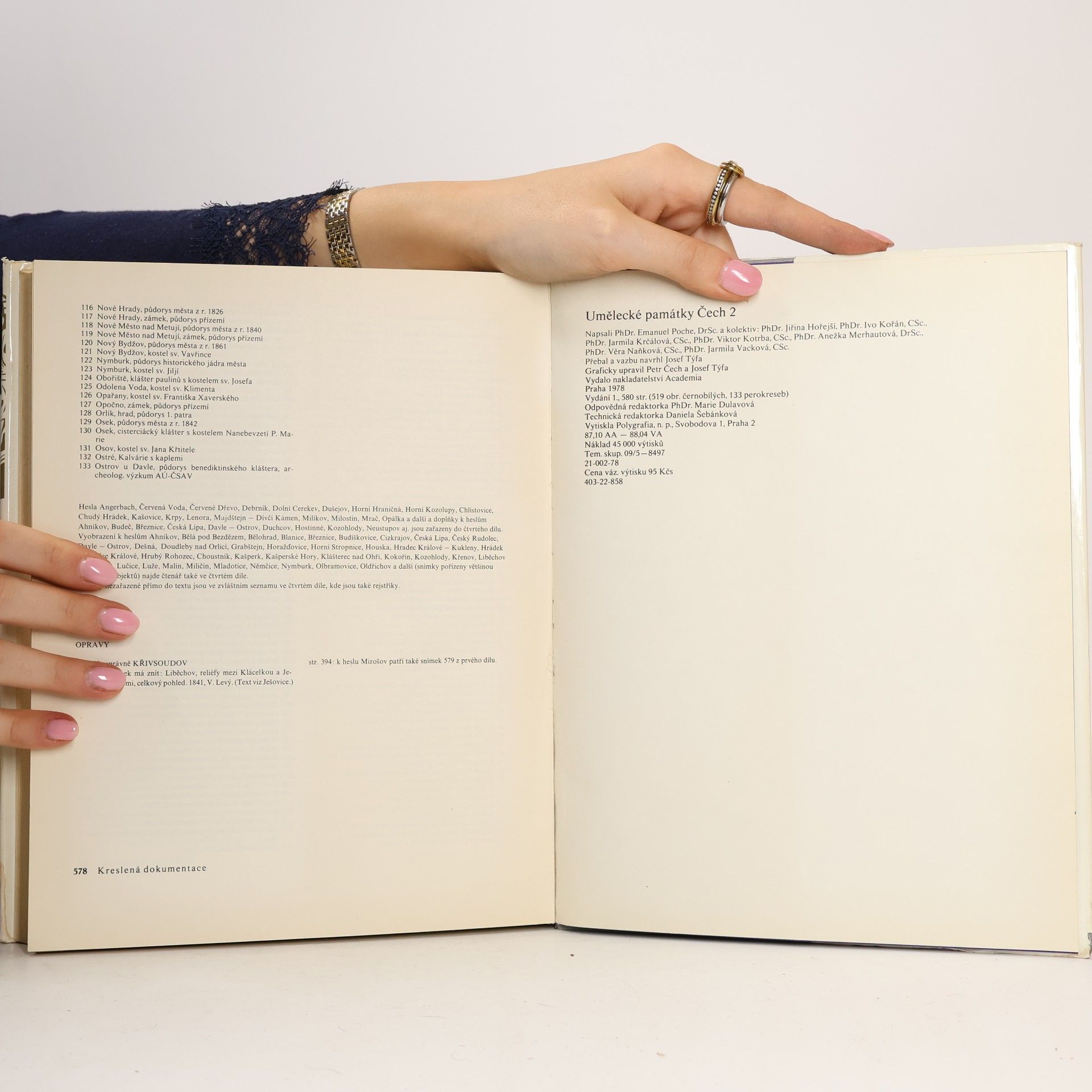 Various authors Umělecké památky Čech 2. K-O