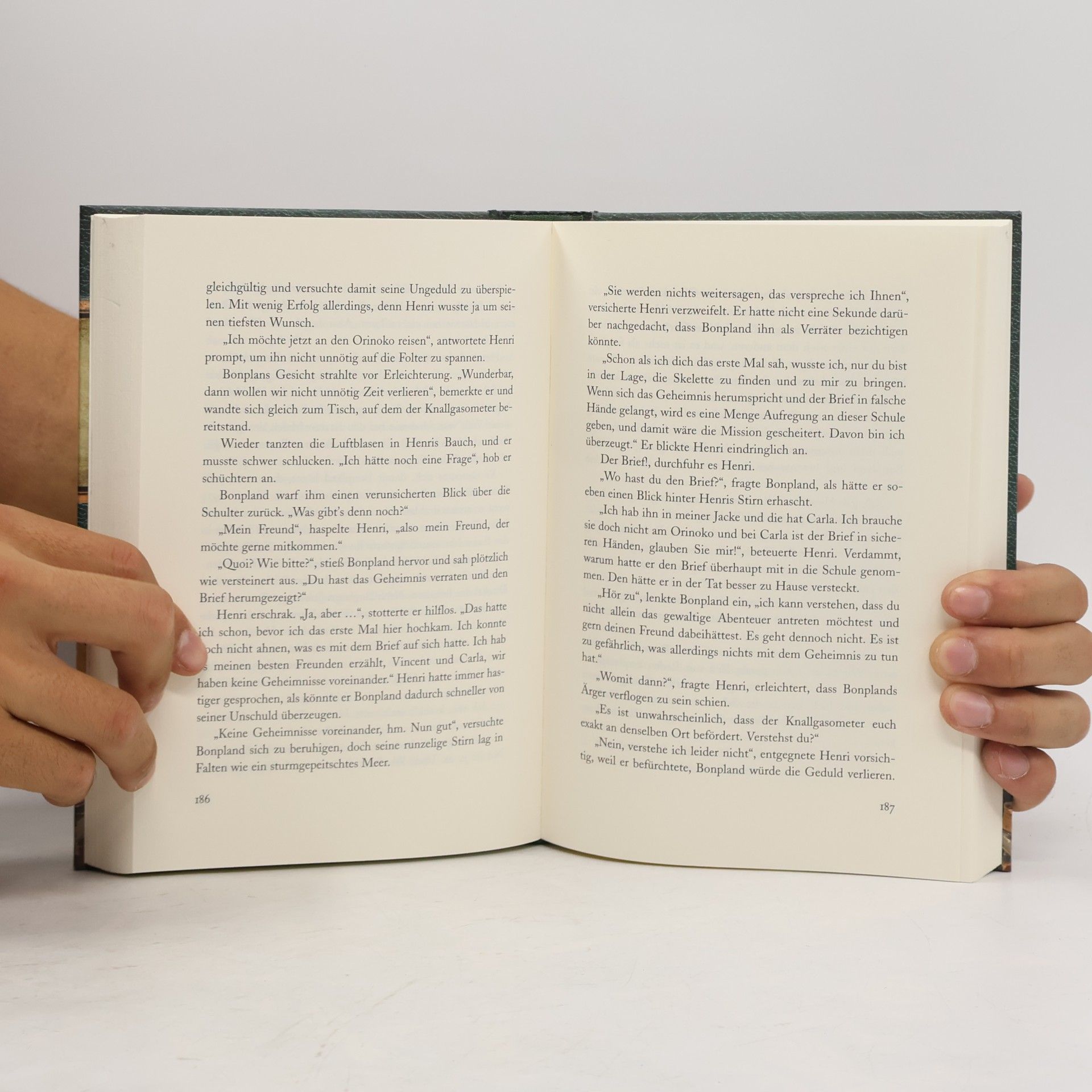 Cornelie Kister Henri und der Fluch der Zeitmaschine