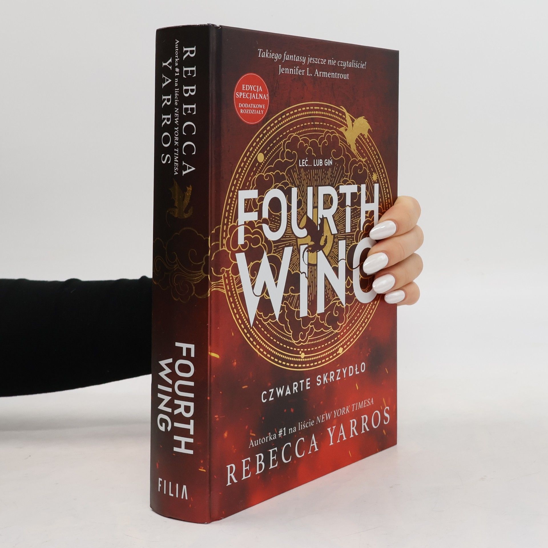 Rebecca Yarros Fourth Wing. Czwarte Skrzydło