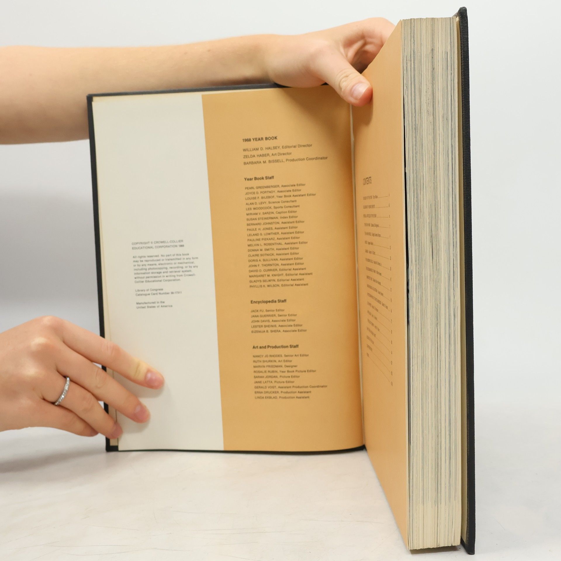 Autorenkollektiv Collier’s Year Book 1968