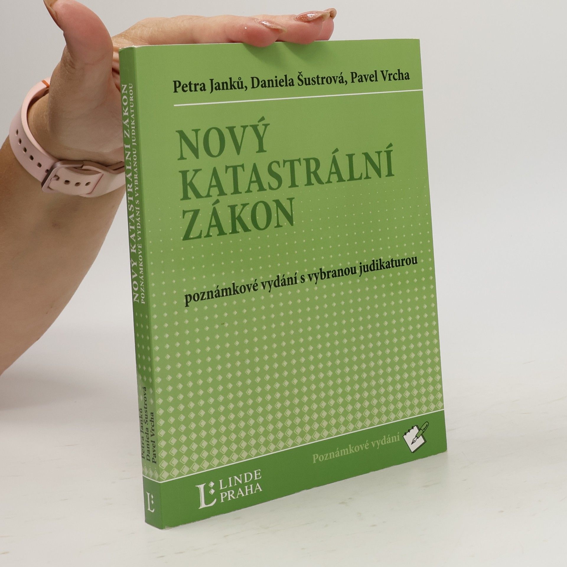 Collectif d'auteurs Nový katastrální zákon : poznámkové vydání s vybranou judikaturou