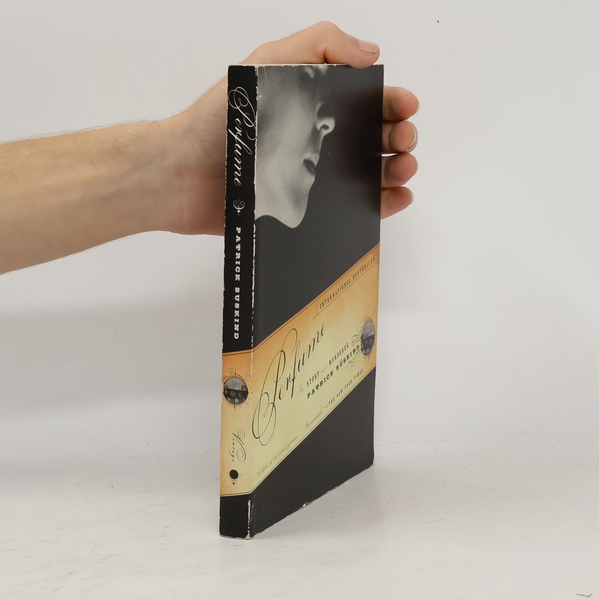 Patrick Süskind Perfume