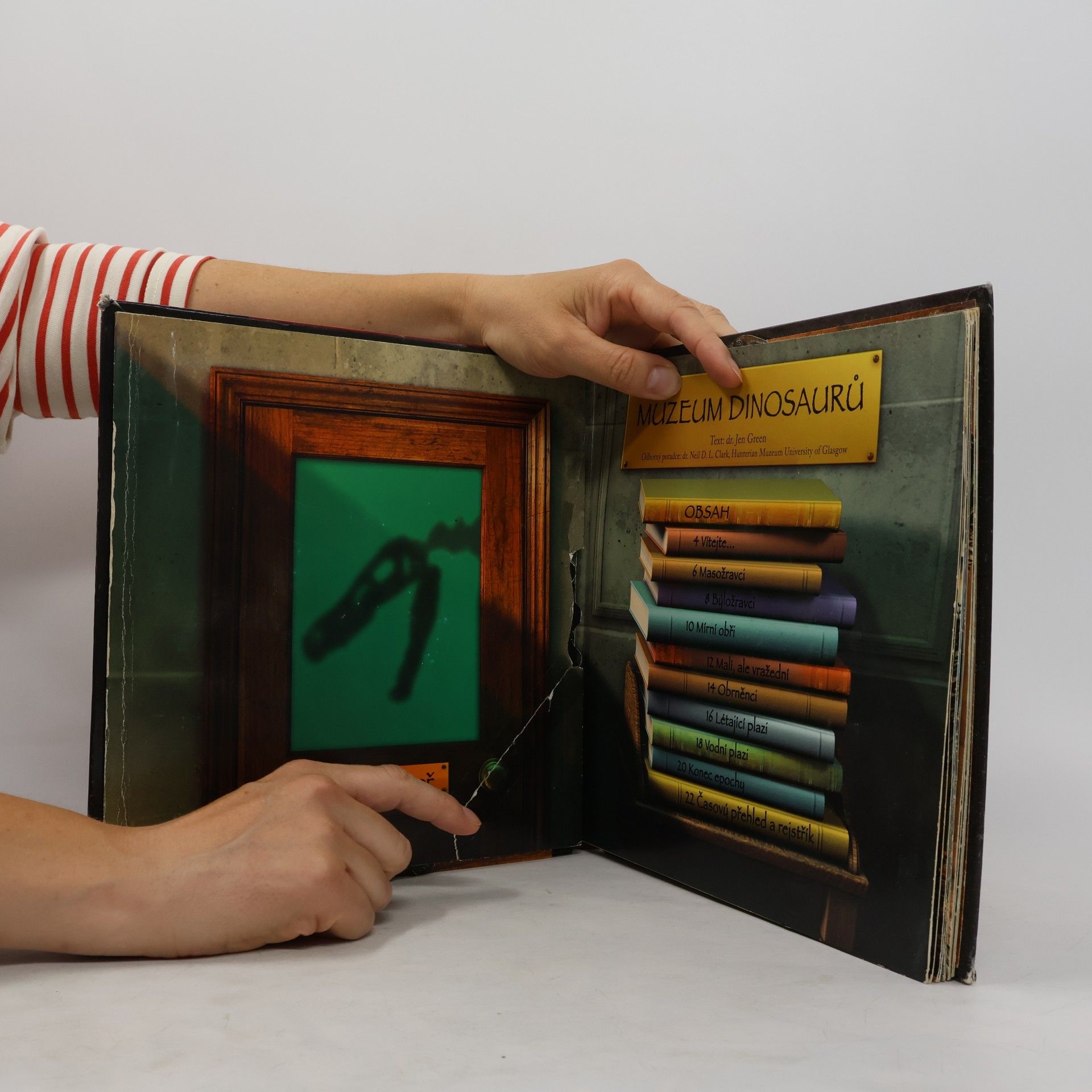 Jen Green Muzeum dinosaurů (pop-up leporelo viz foto)